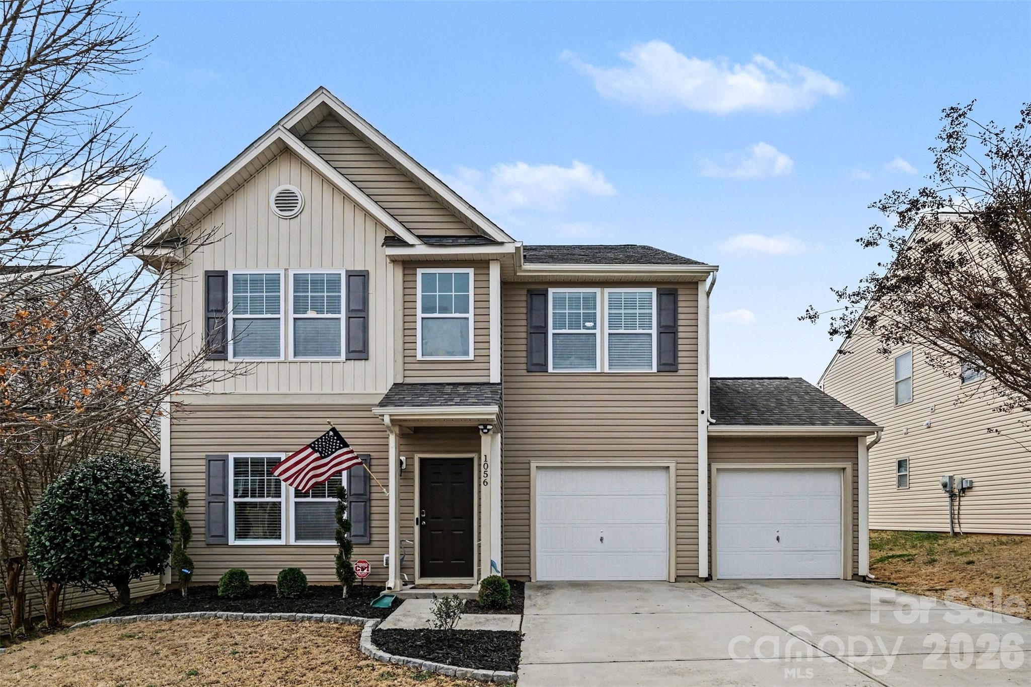 Newport Lakes - Residential