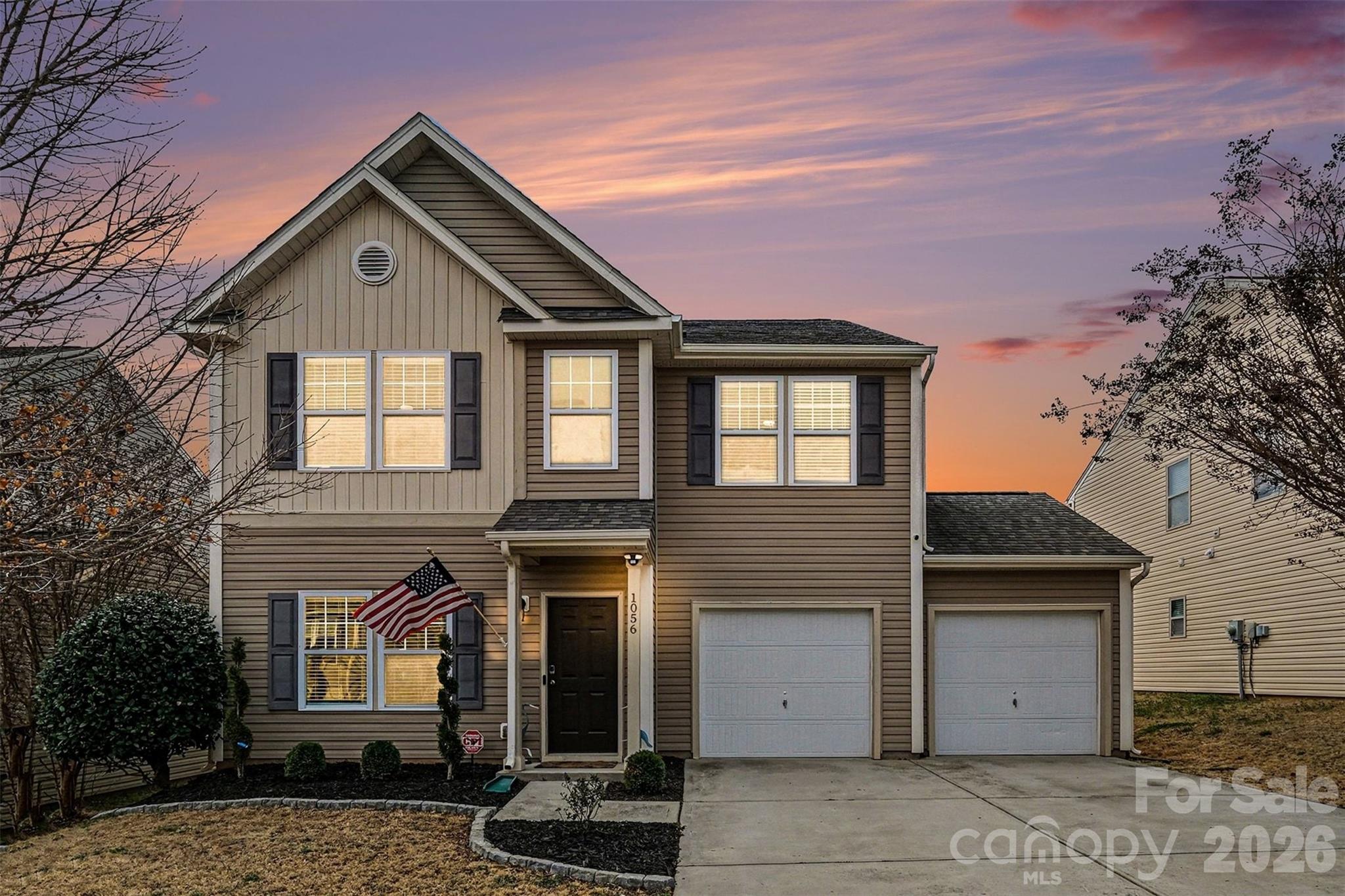 Newport Lakes - Residential