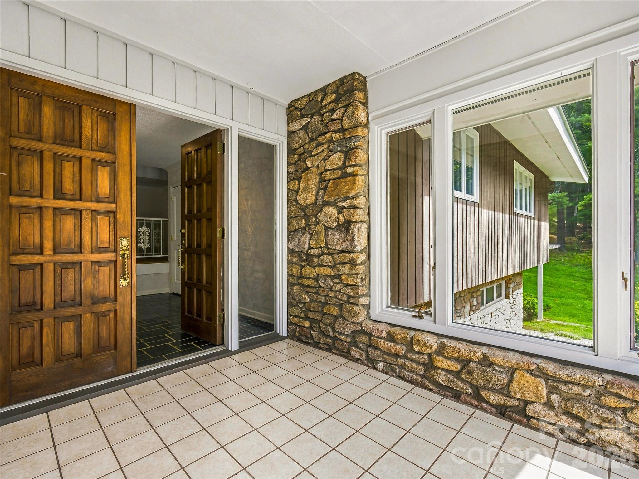 175 Robinhood Road