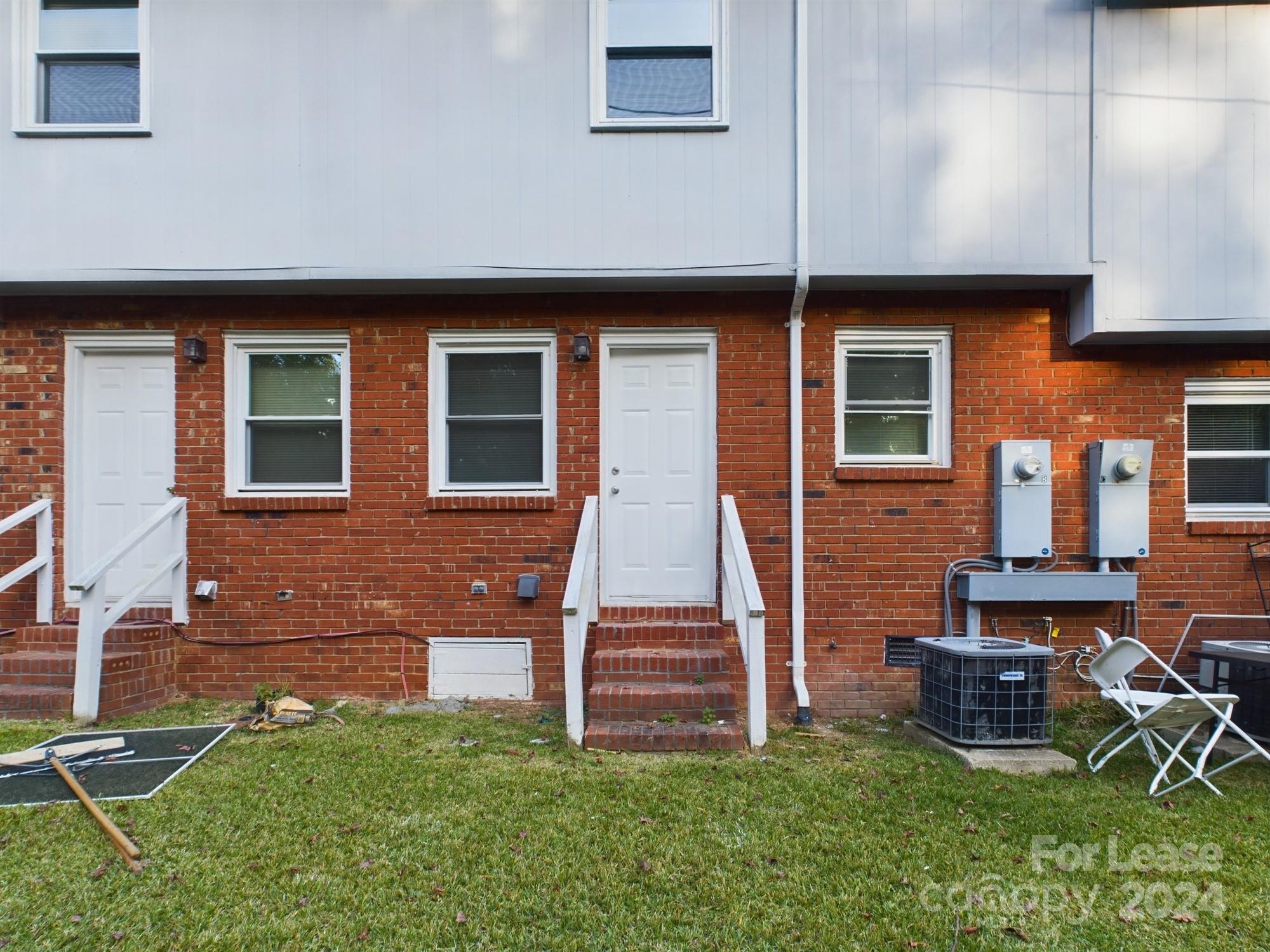 Lancaster - Residential Lease