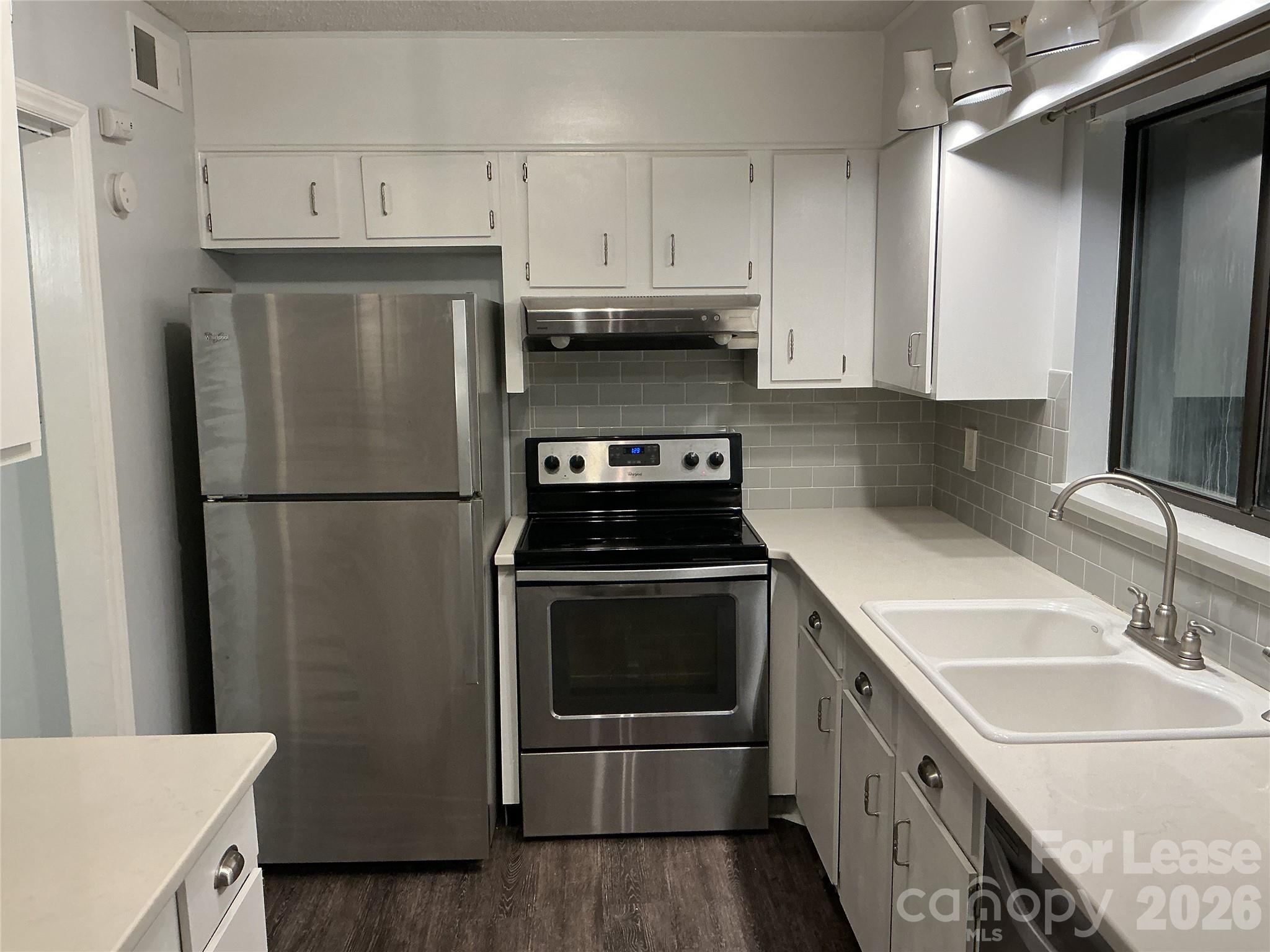 415 E Broad Street A5