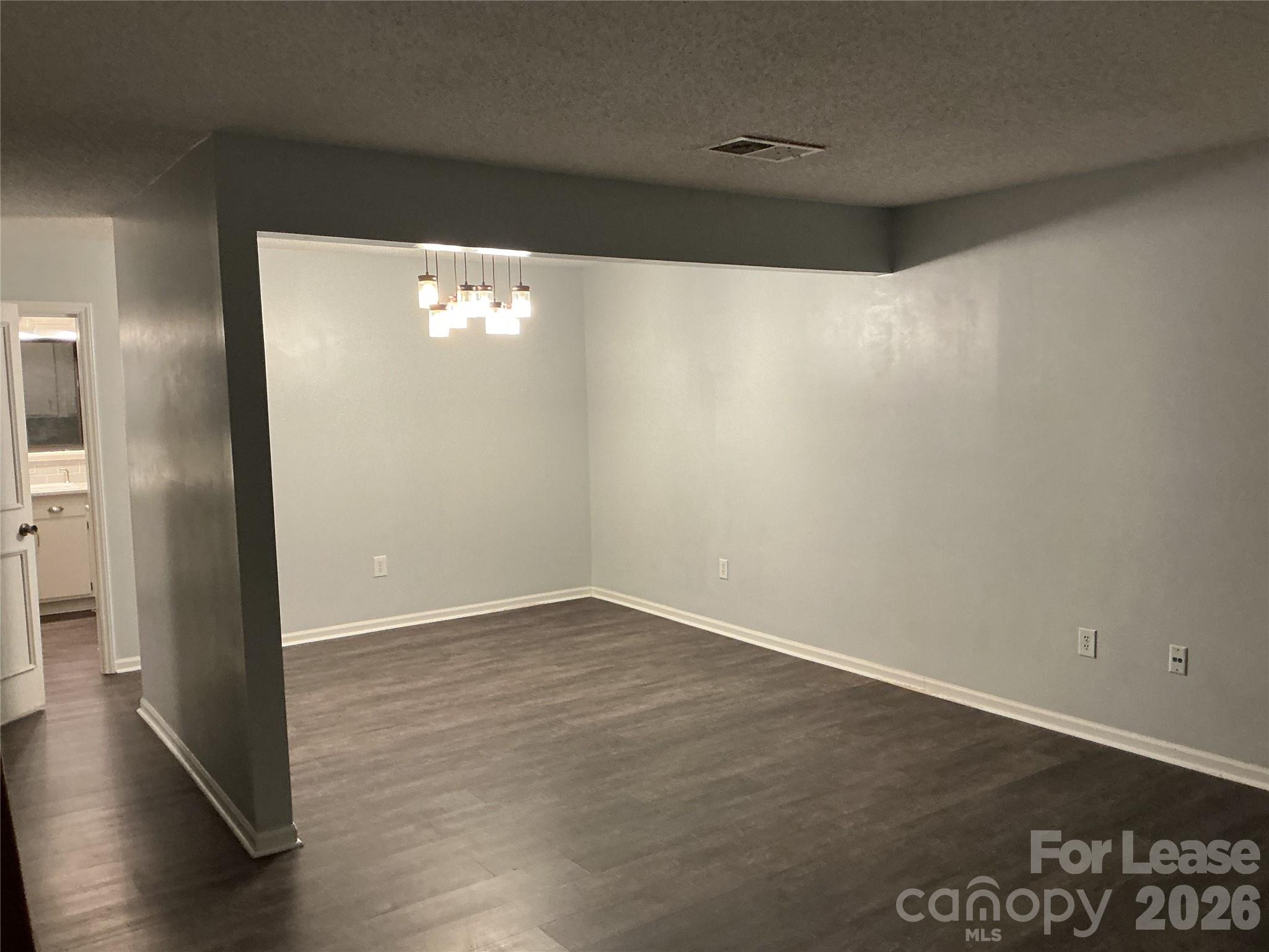 415 E Broad Street A5