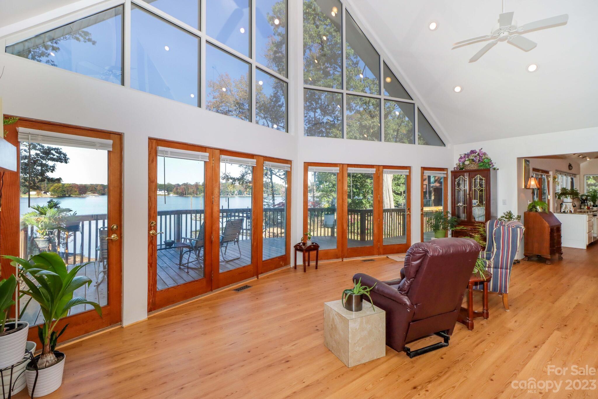 Sapona Shores - Residential