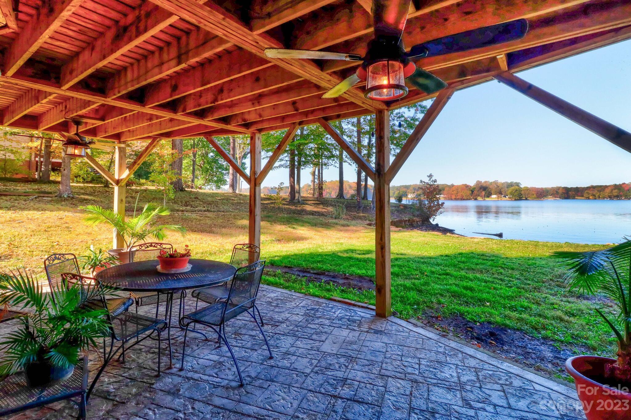 Sapona Shores - Residential