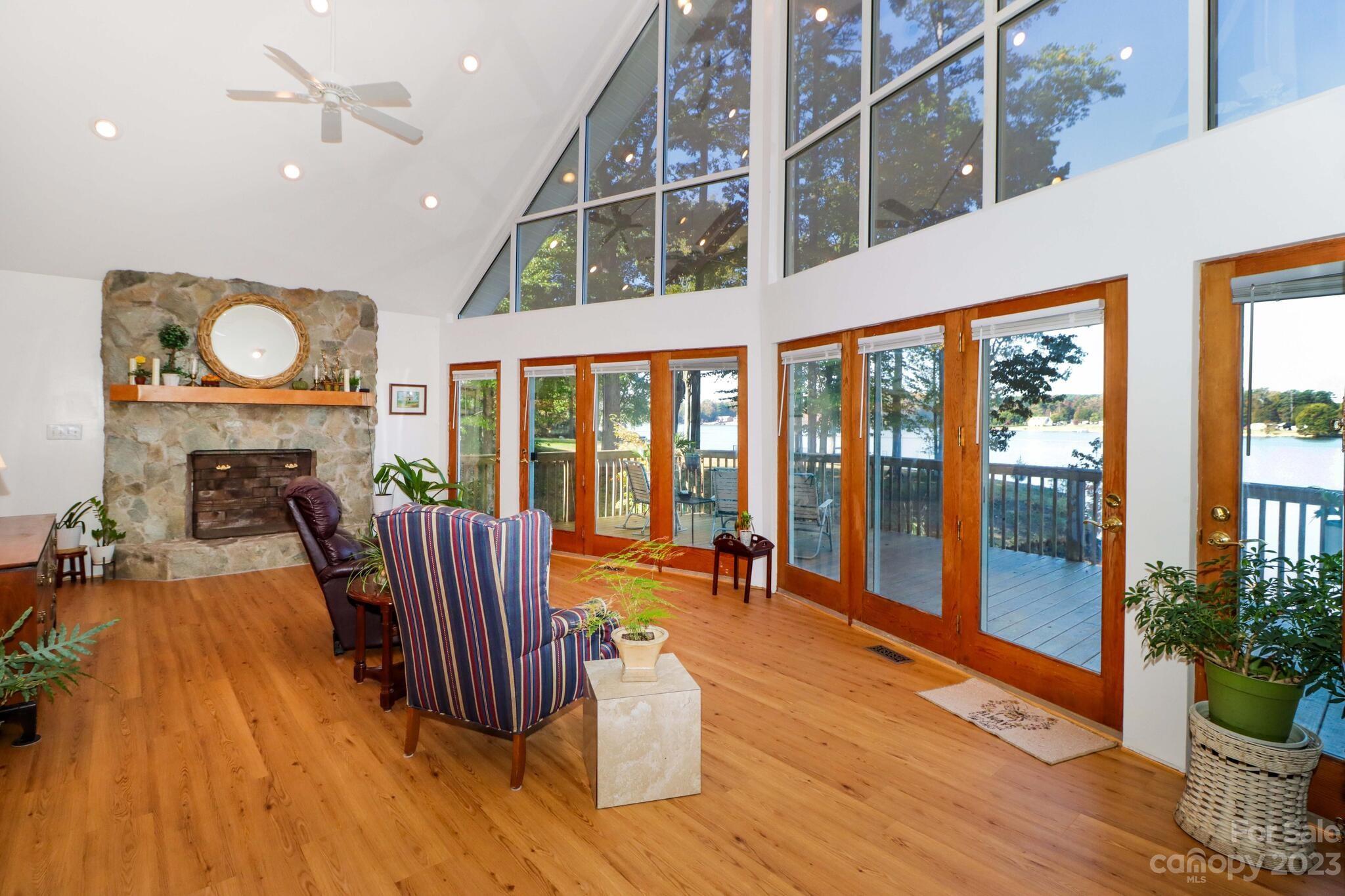 Sapona Shores - Residential