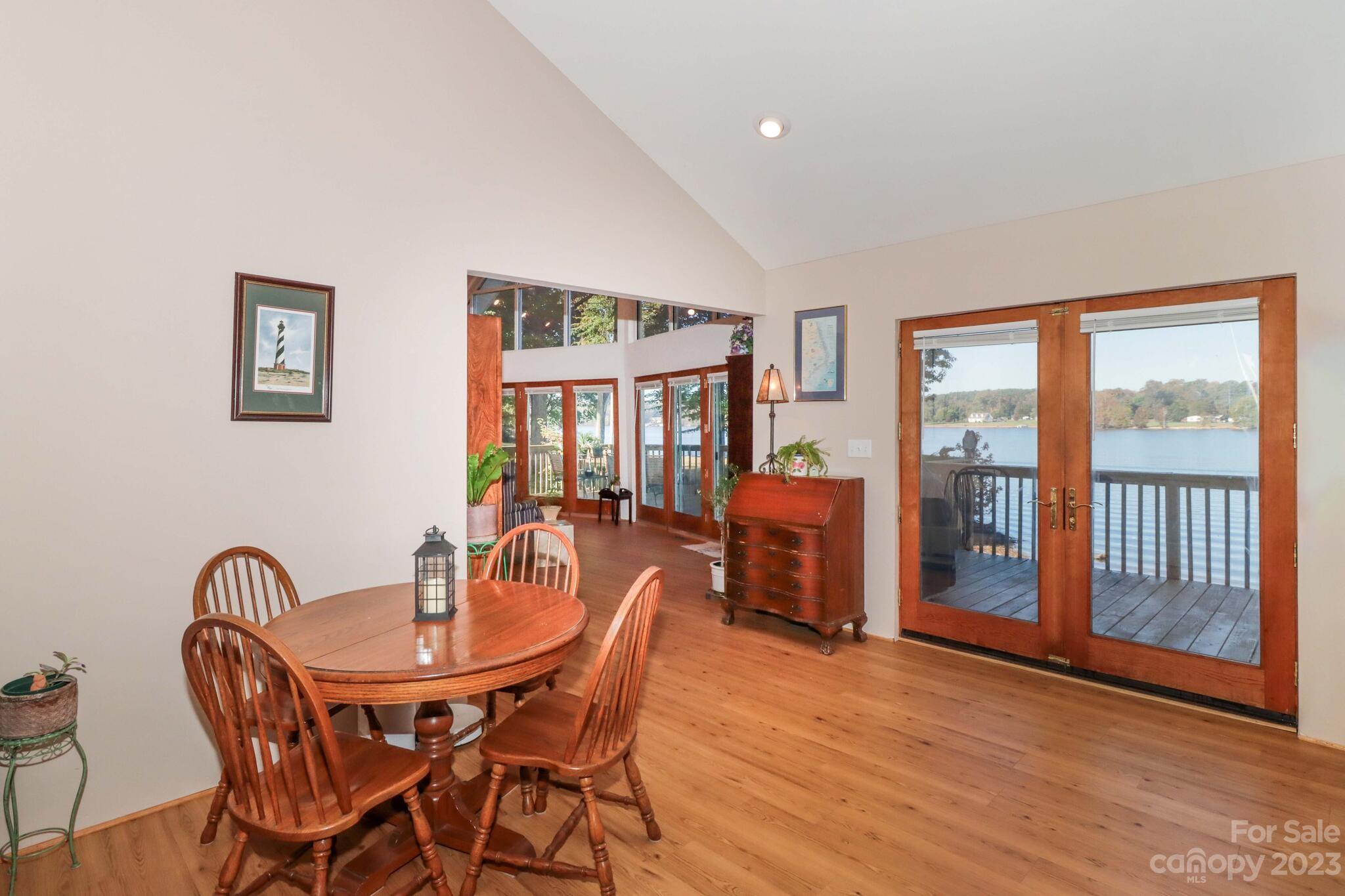 Sapona Shores - Residential