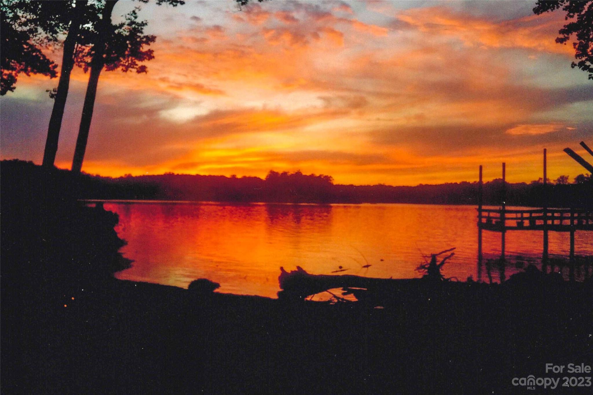 Sapona Shores - Residential