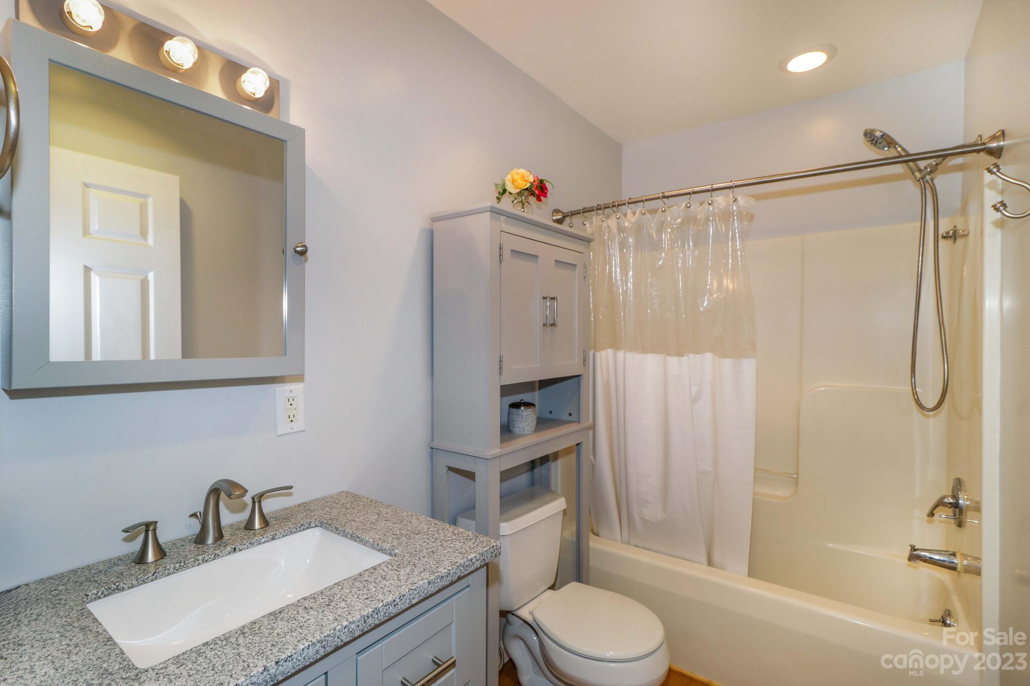 Sapona Shores - Residential