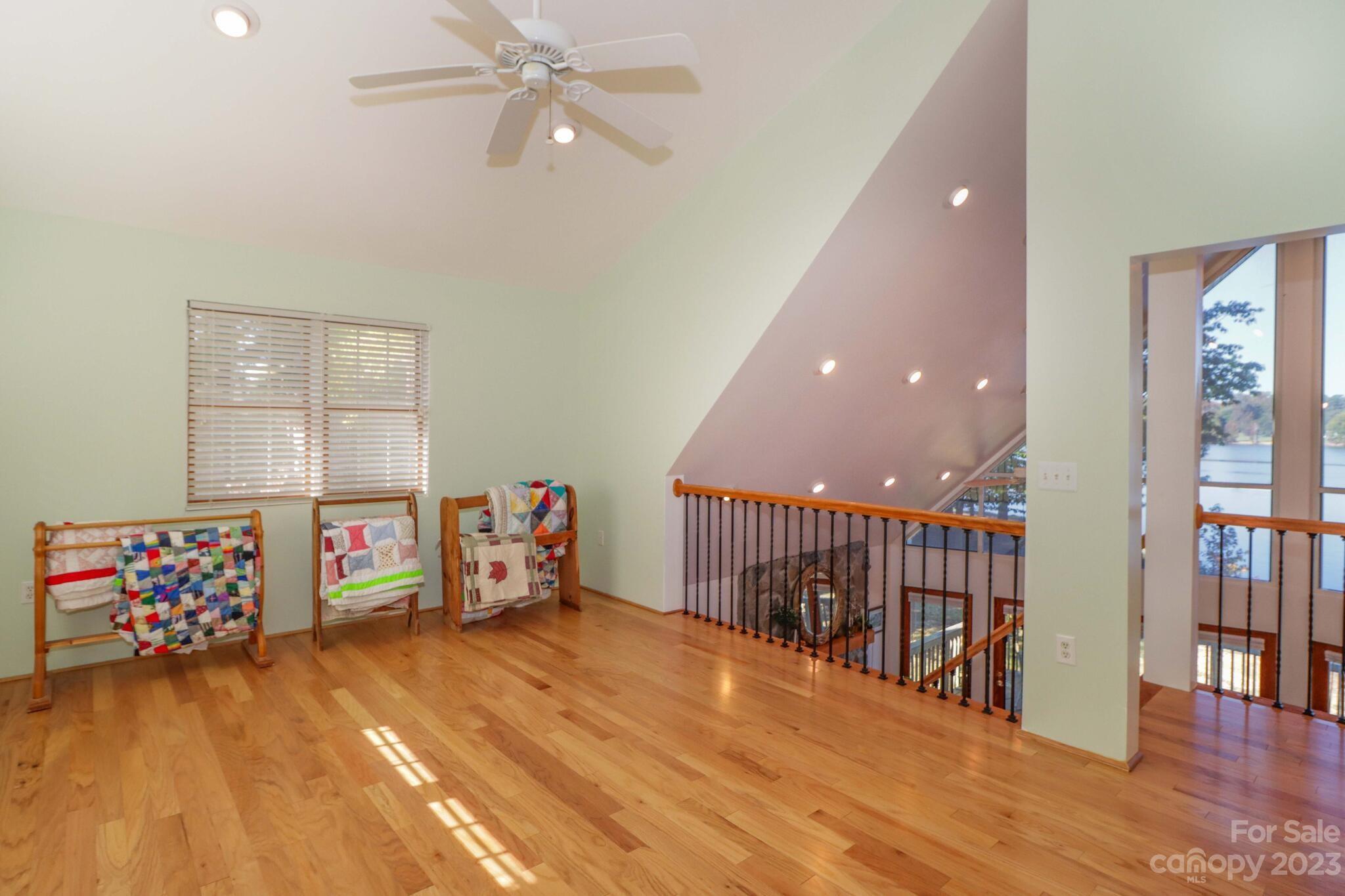 Sapona Shores - Residential