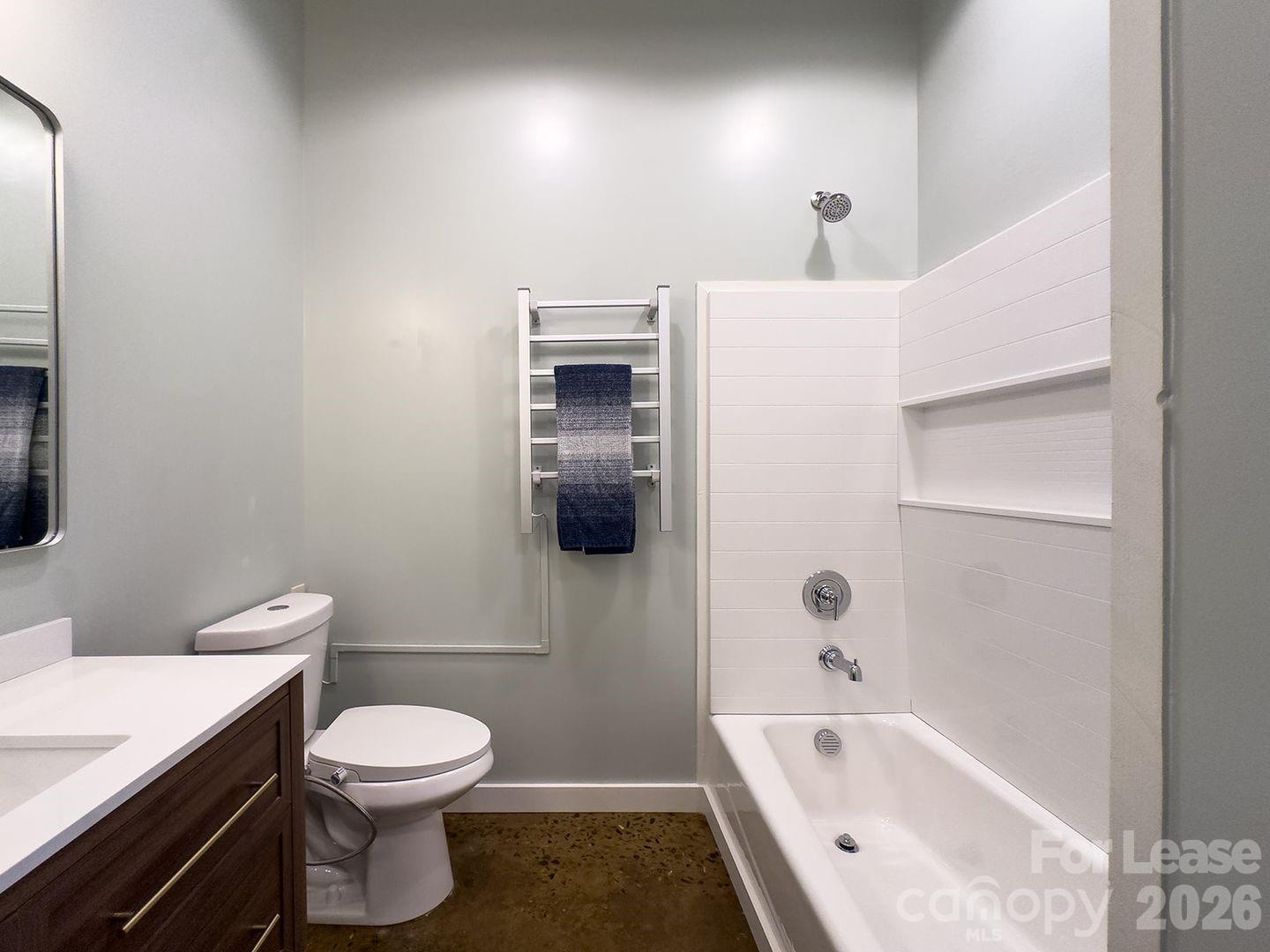 510 S College Street 120