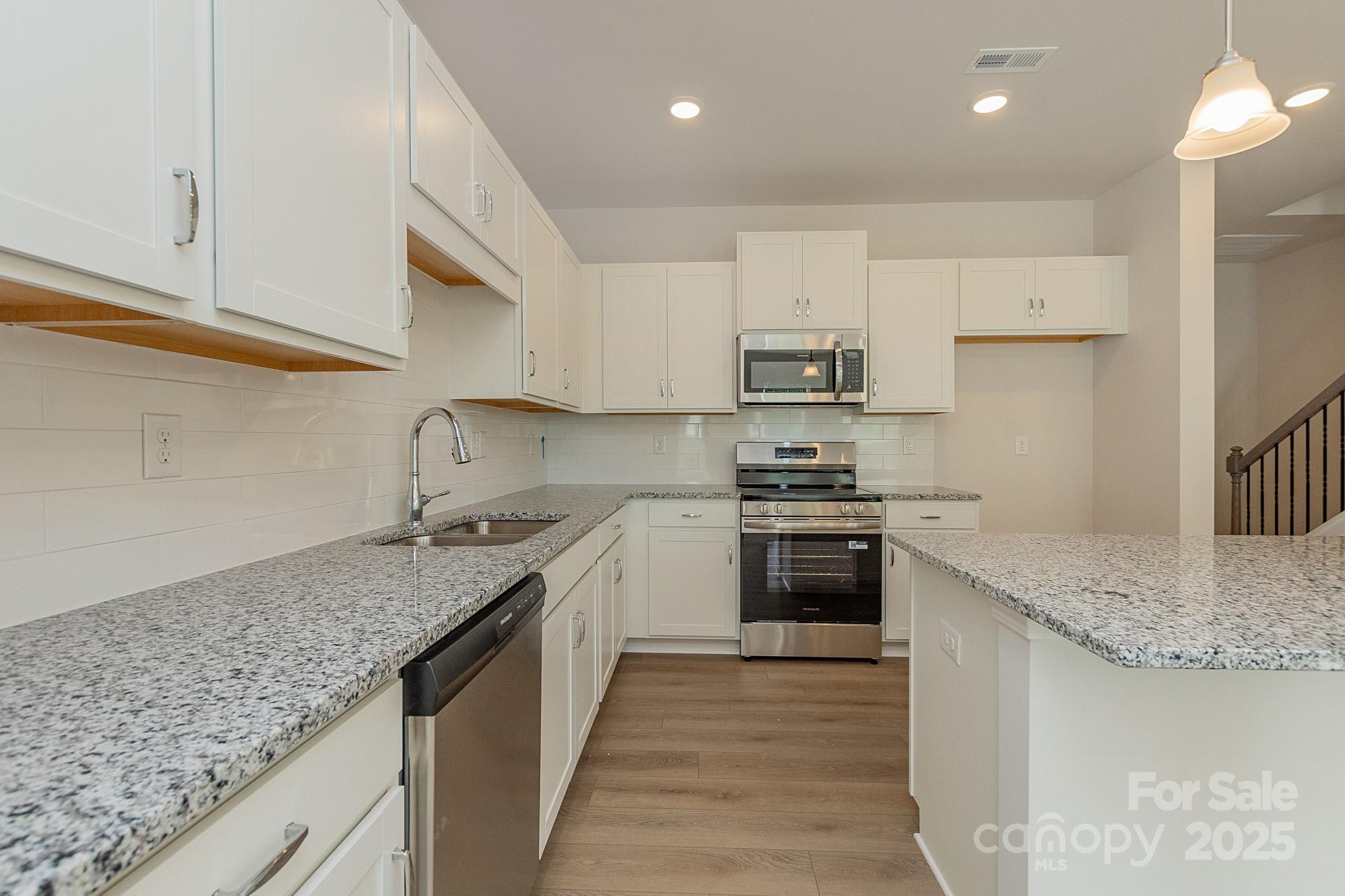 Hickory Glen - Residential