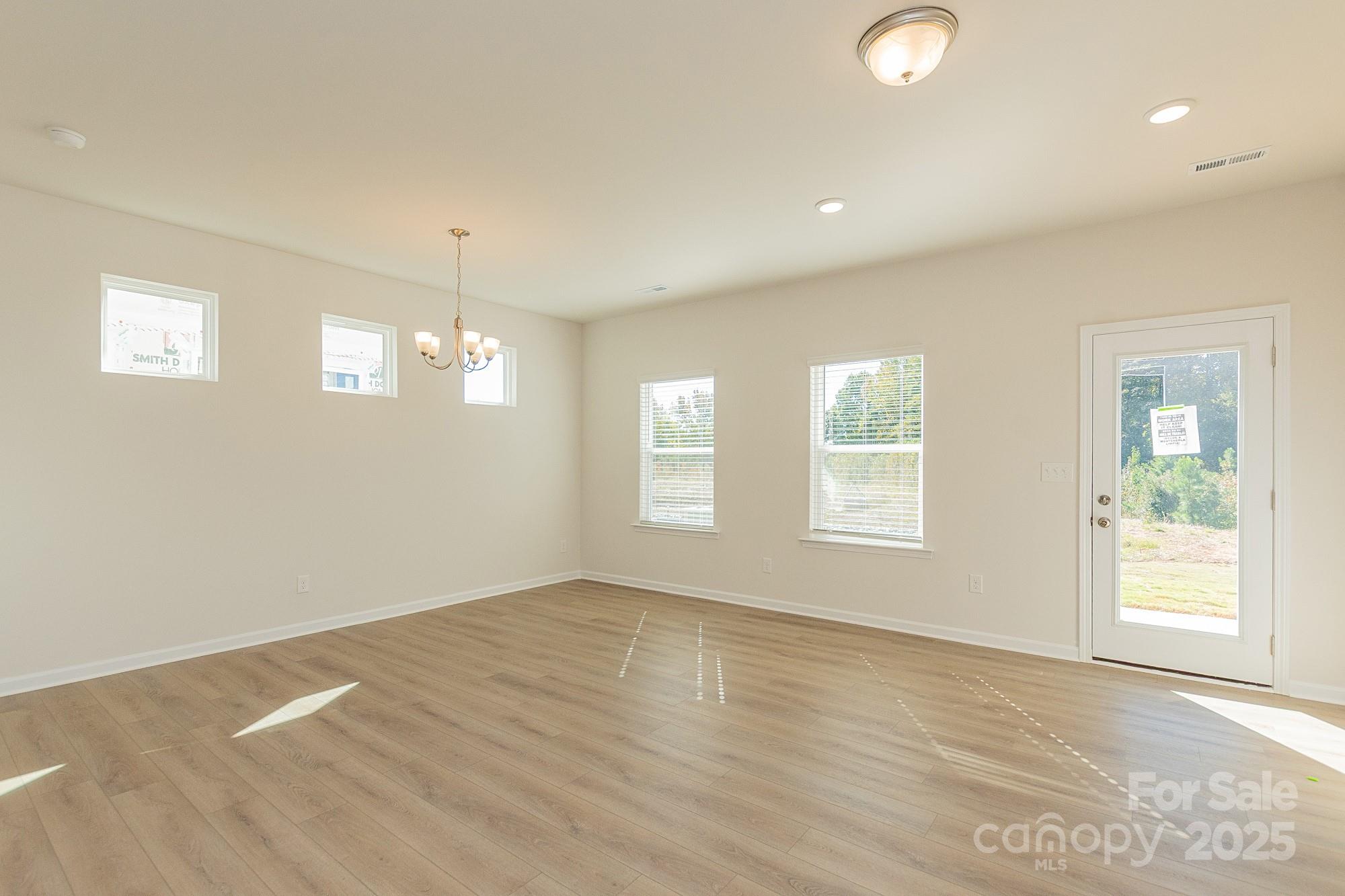 Hickory Glen - Residential