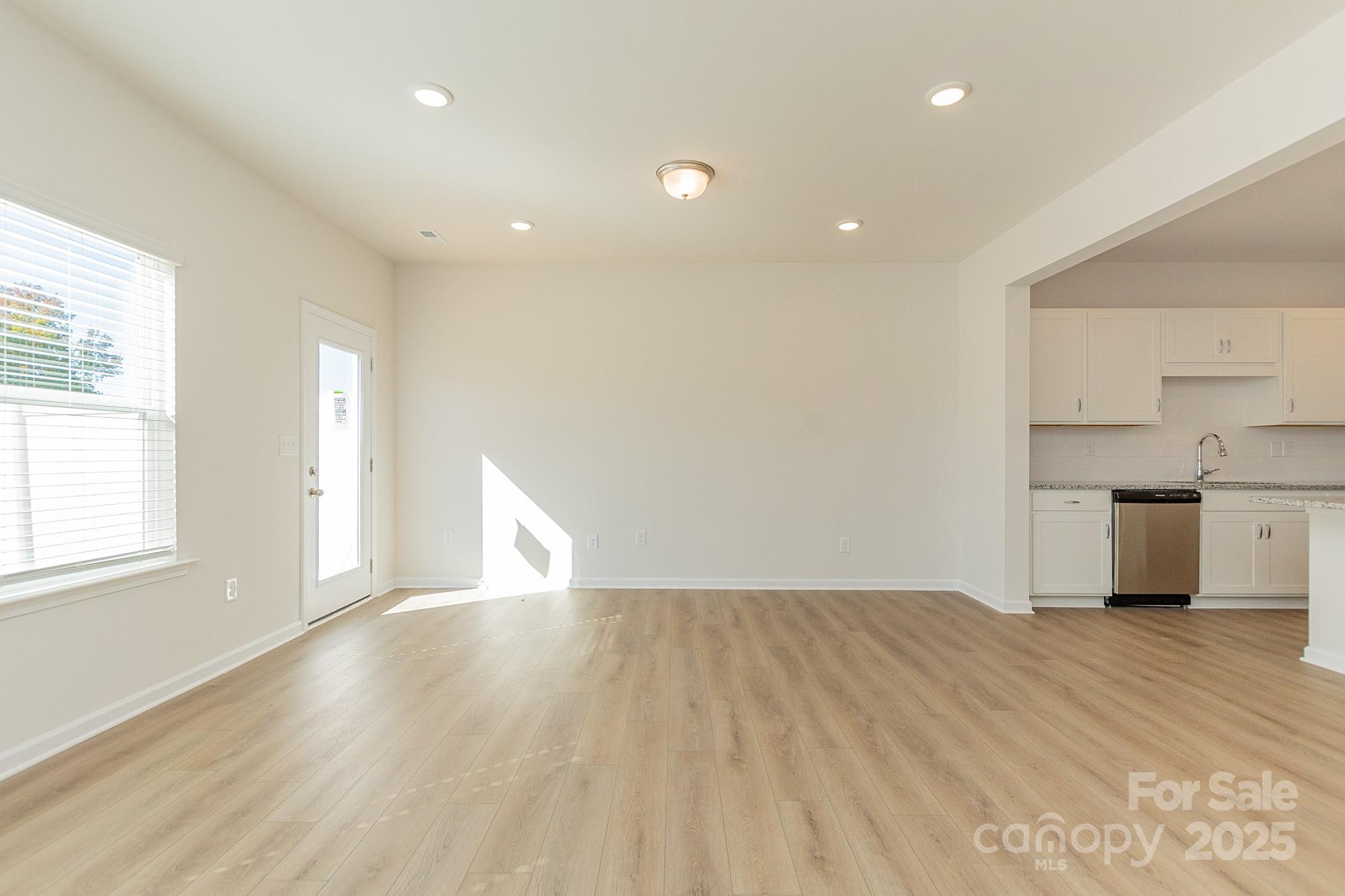 Hickory Glen - Residential