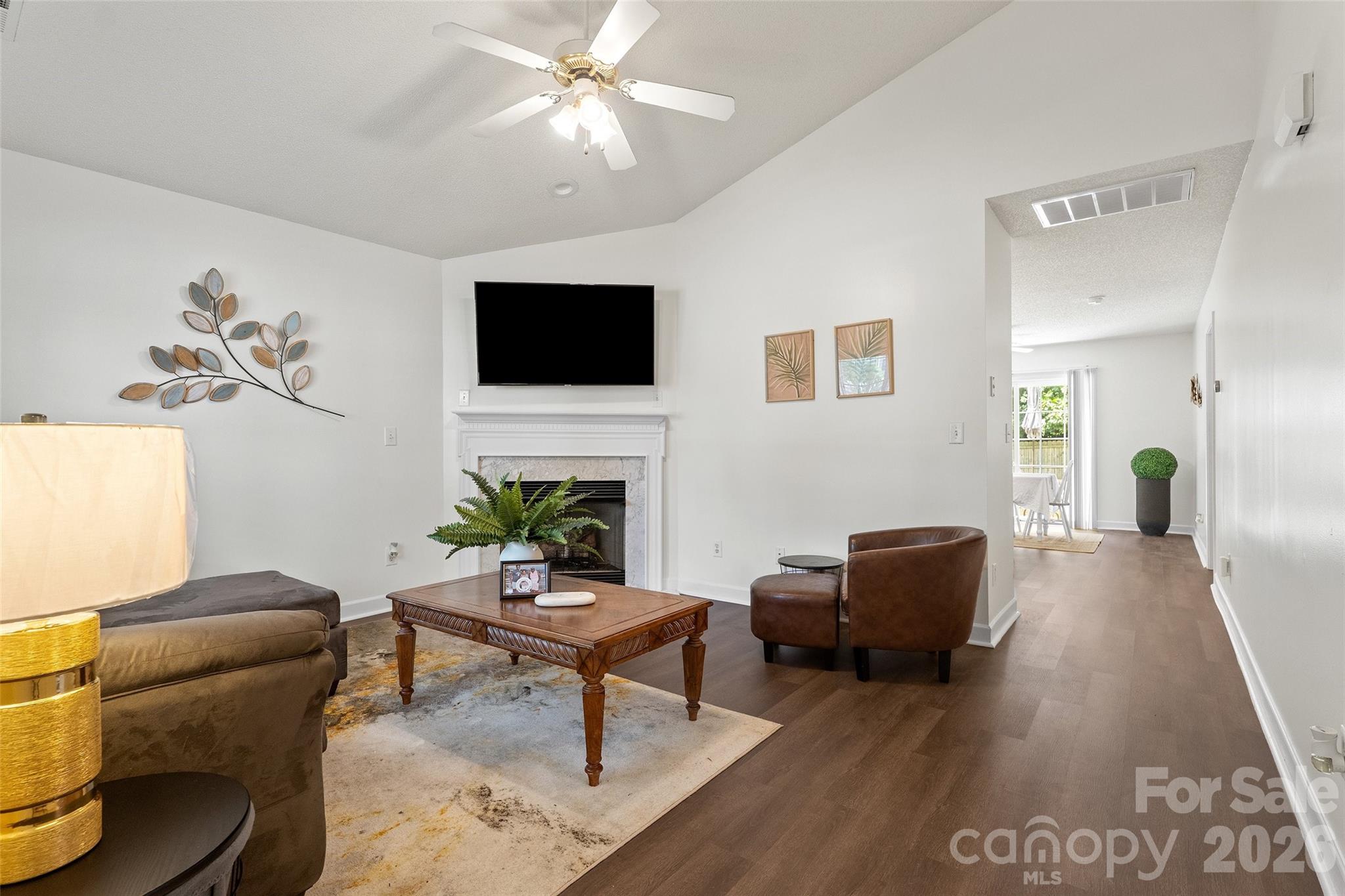 8019 Shiny Meadow Lane
