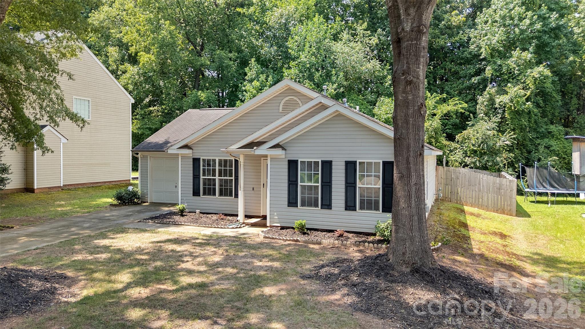 8019 Shiny Meadow Lane