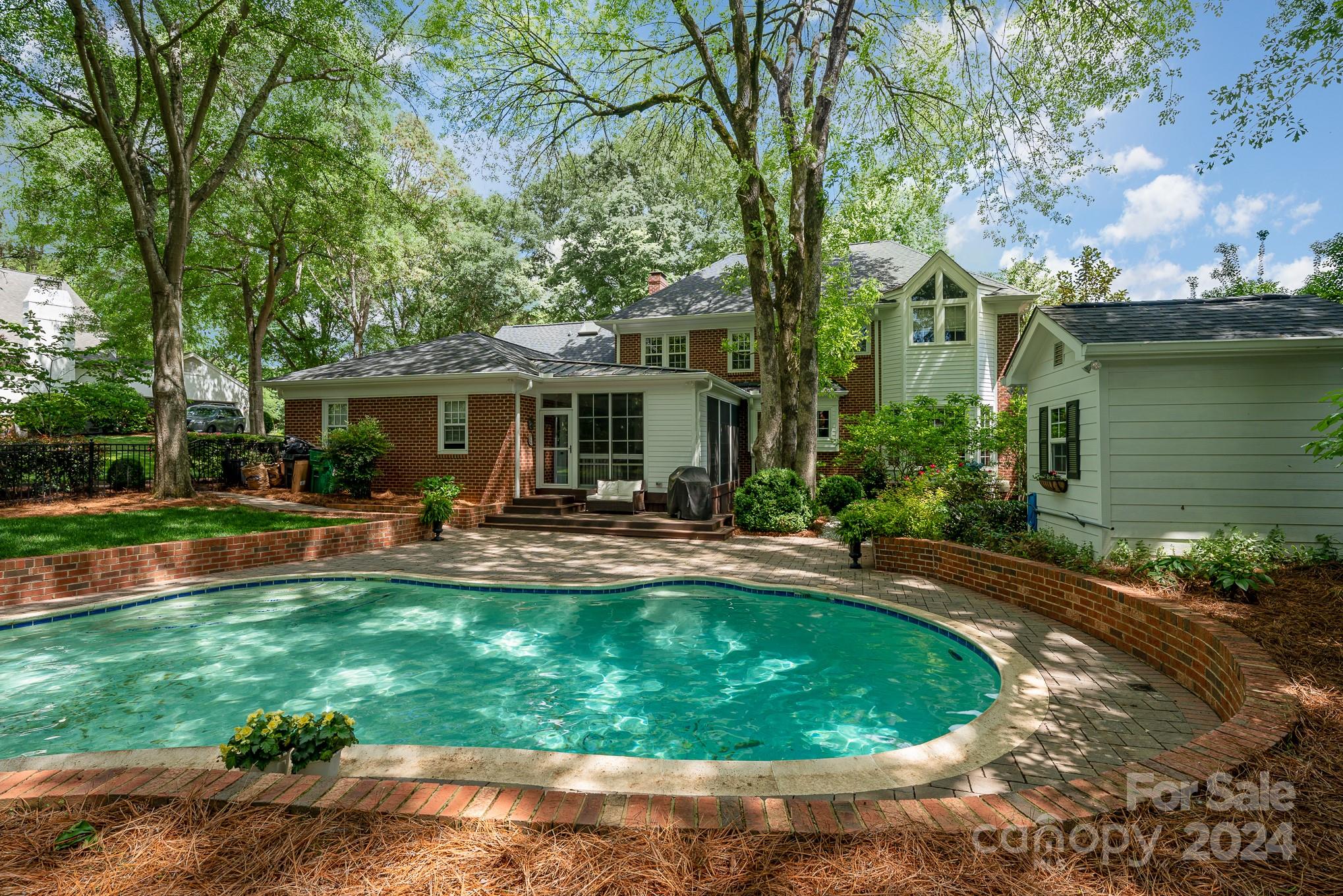 Montibello - Residential