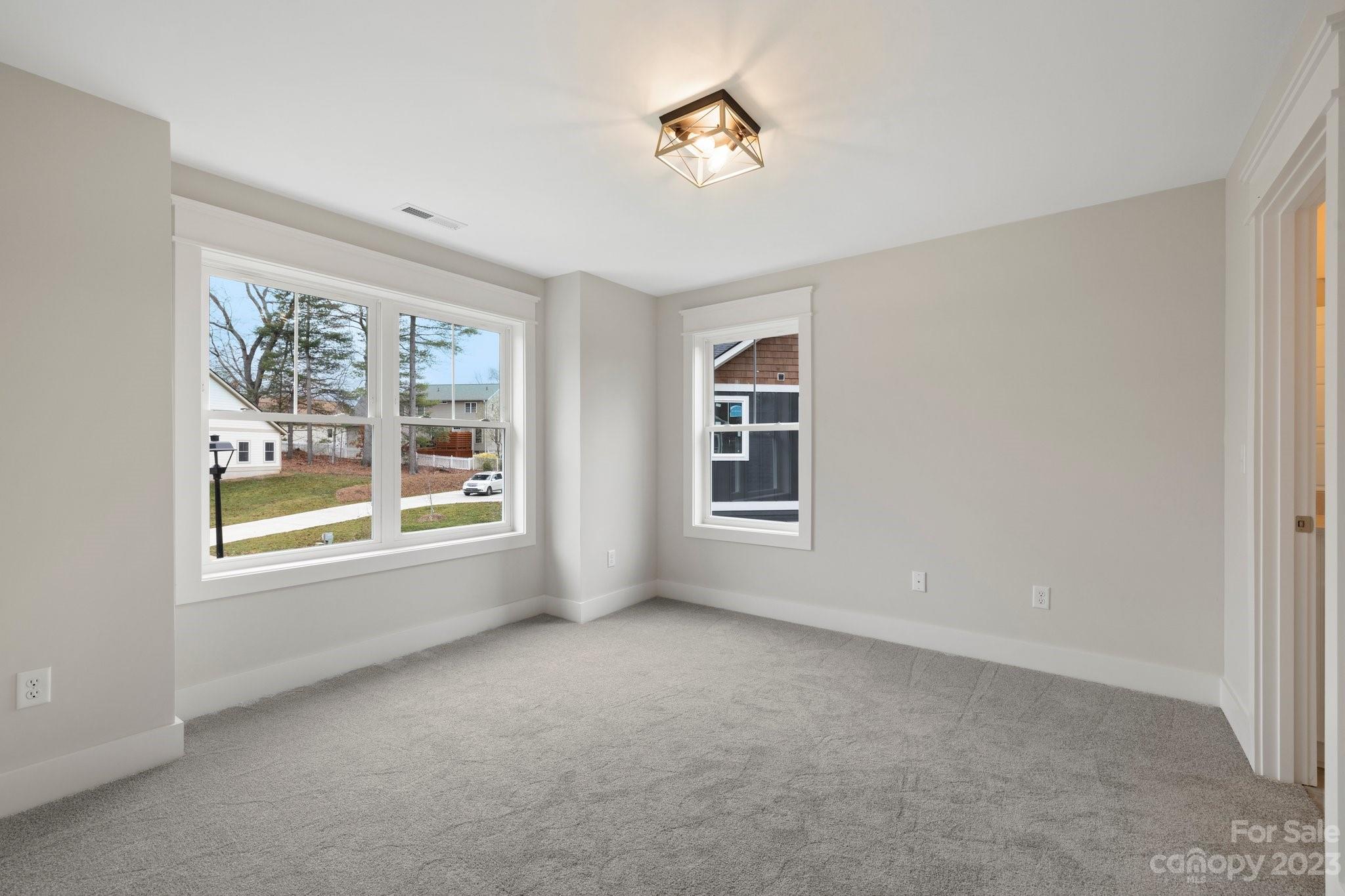 Ellis Place - Residential