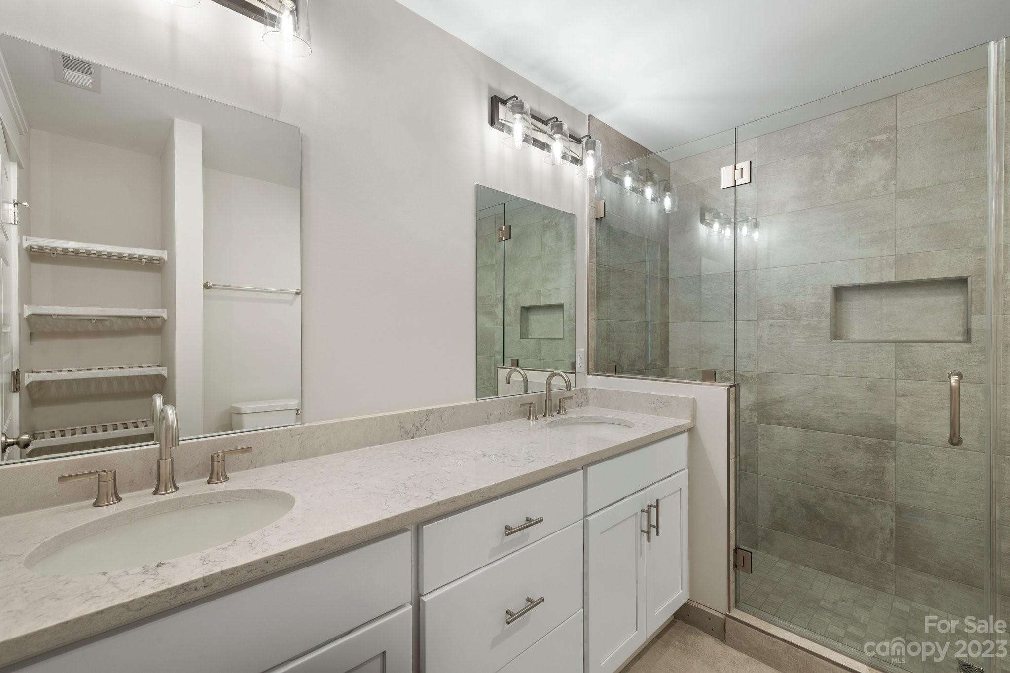 Ellis Place - Residential