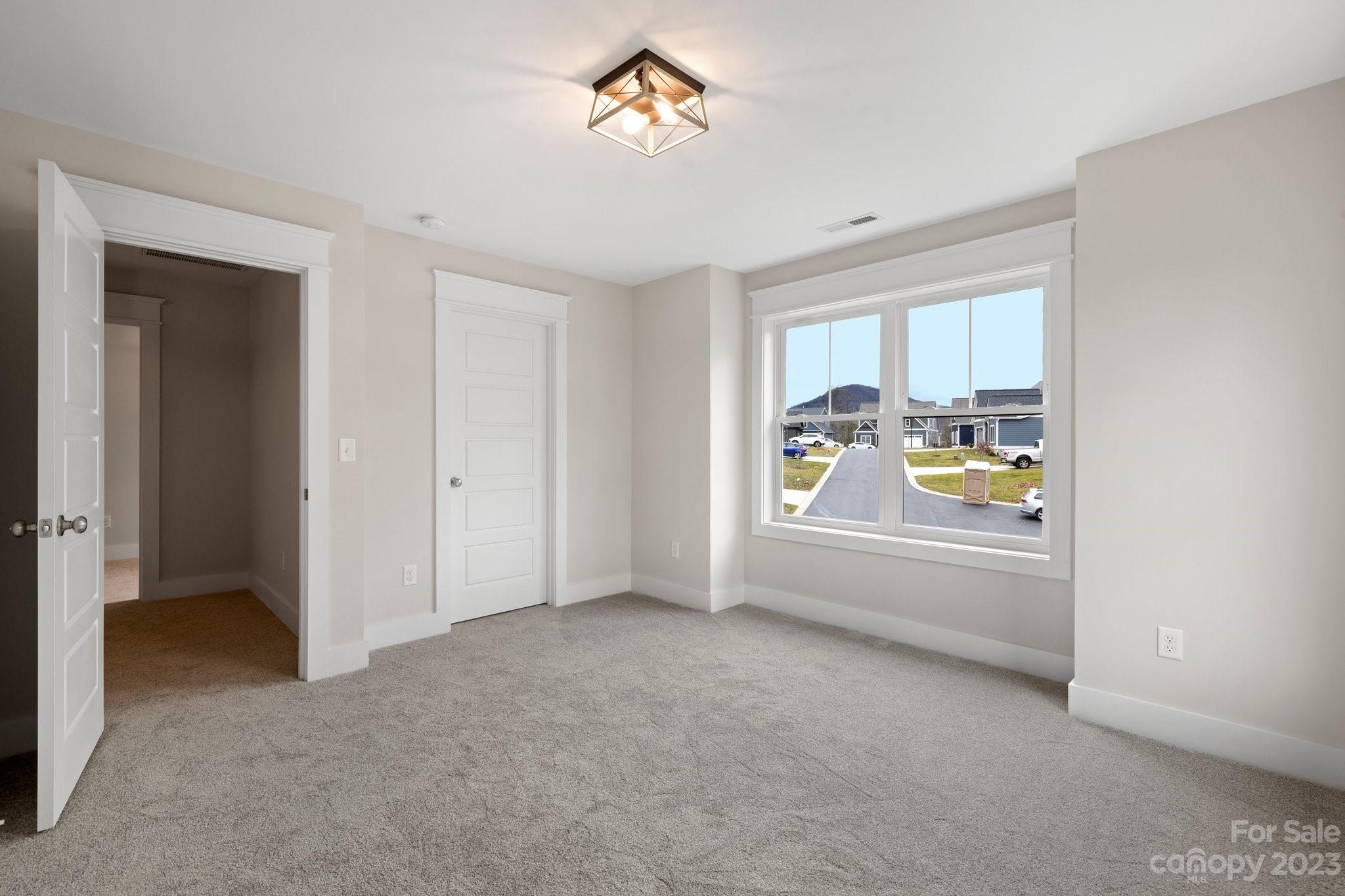 Ellis Place - Residential