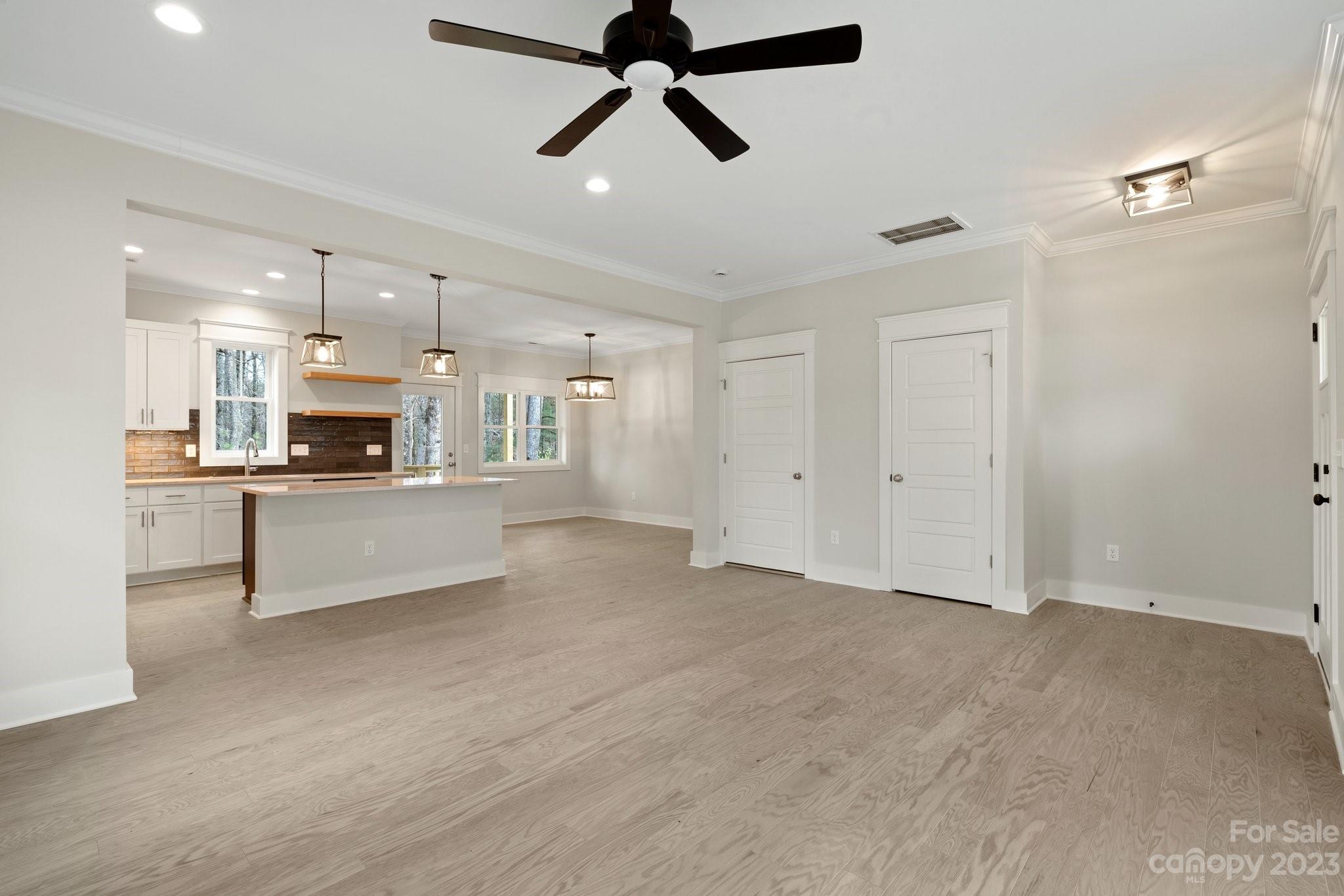 Ellis Place - Residential