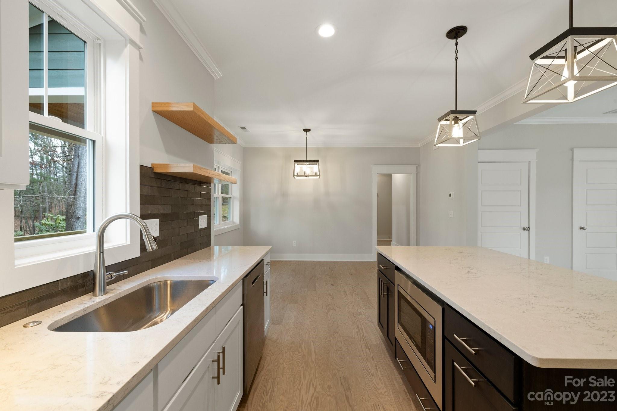 Ellis Place - Residential