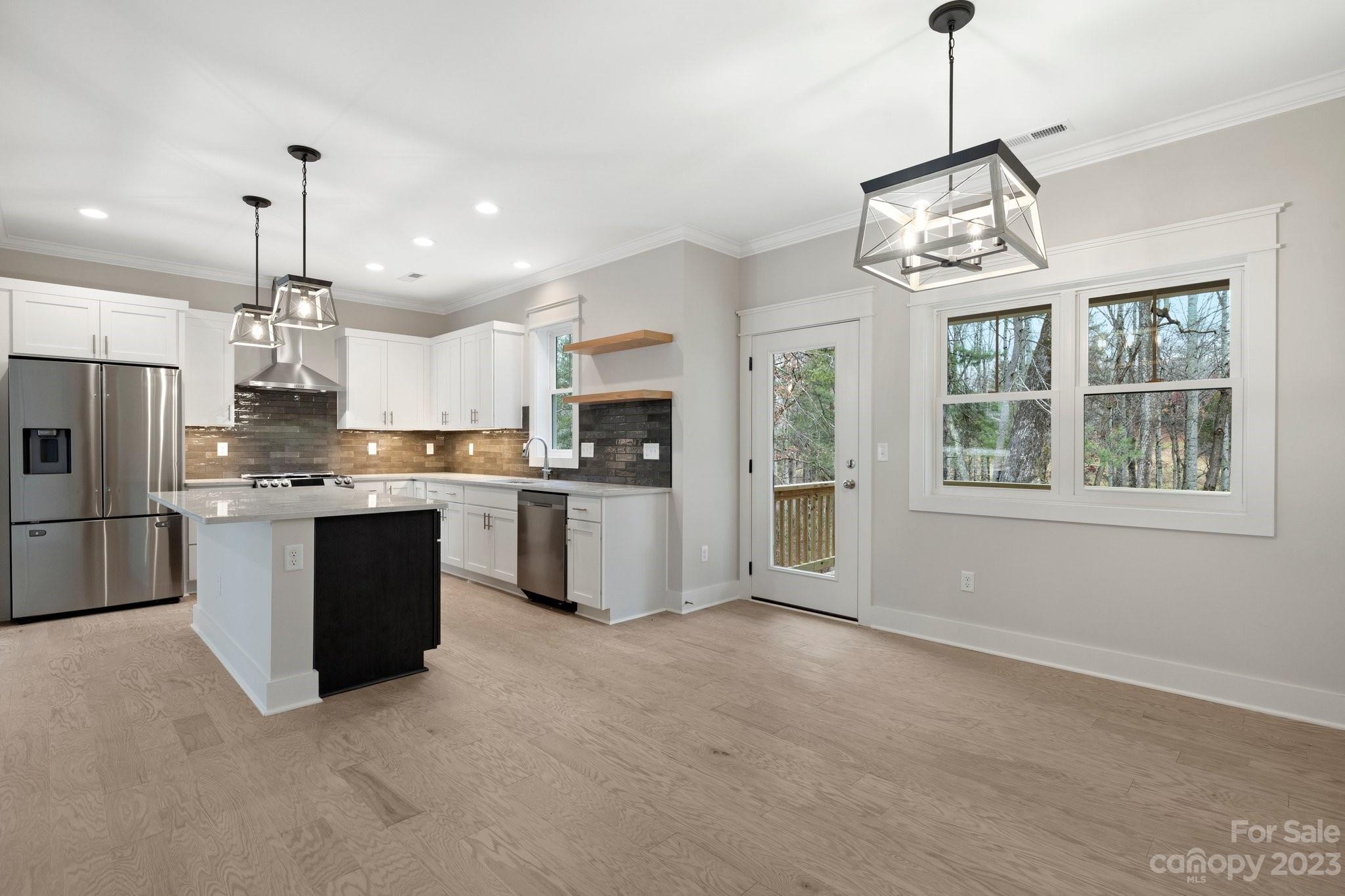 Ellis Place - Residential