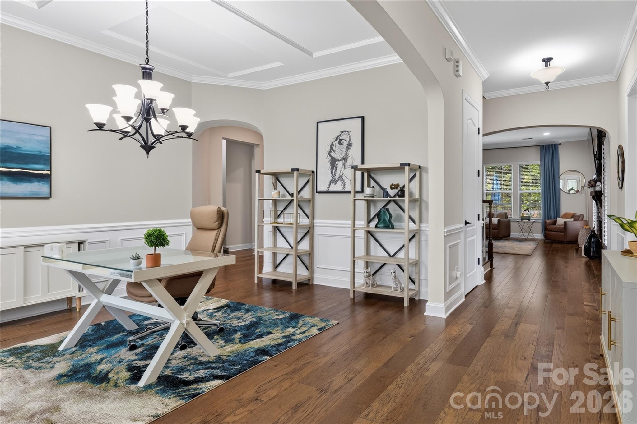 1402 Smoketree Court