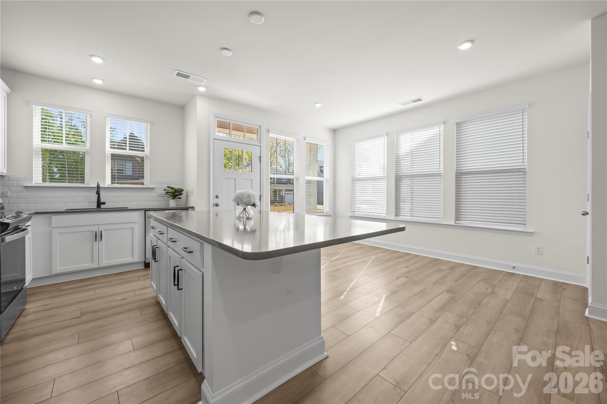 1552 Cedar Tree Drive