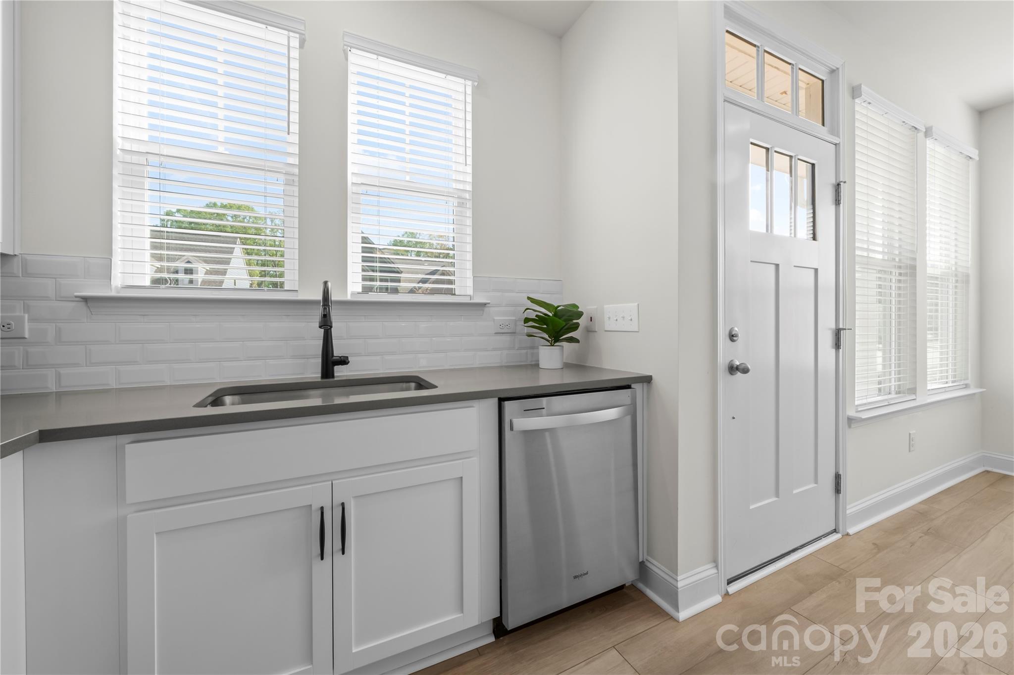 1552 Cedar Tree Drive