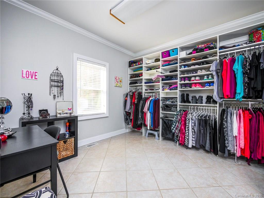 Derby Downs - Residential