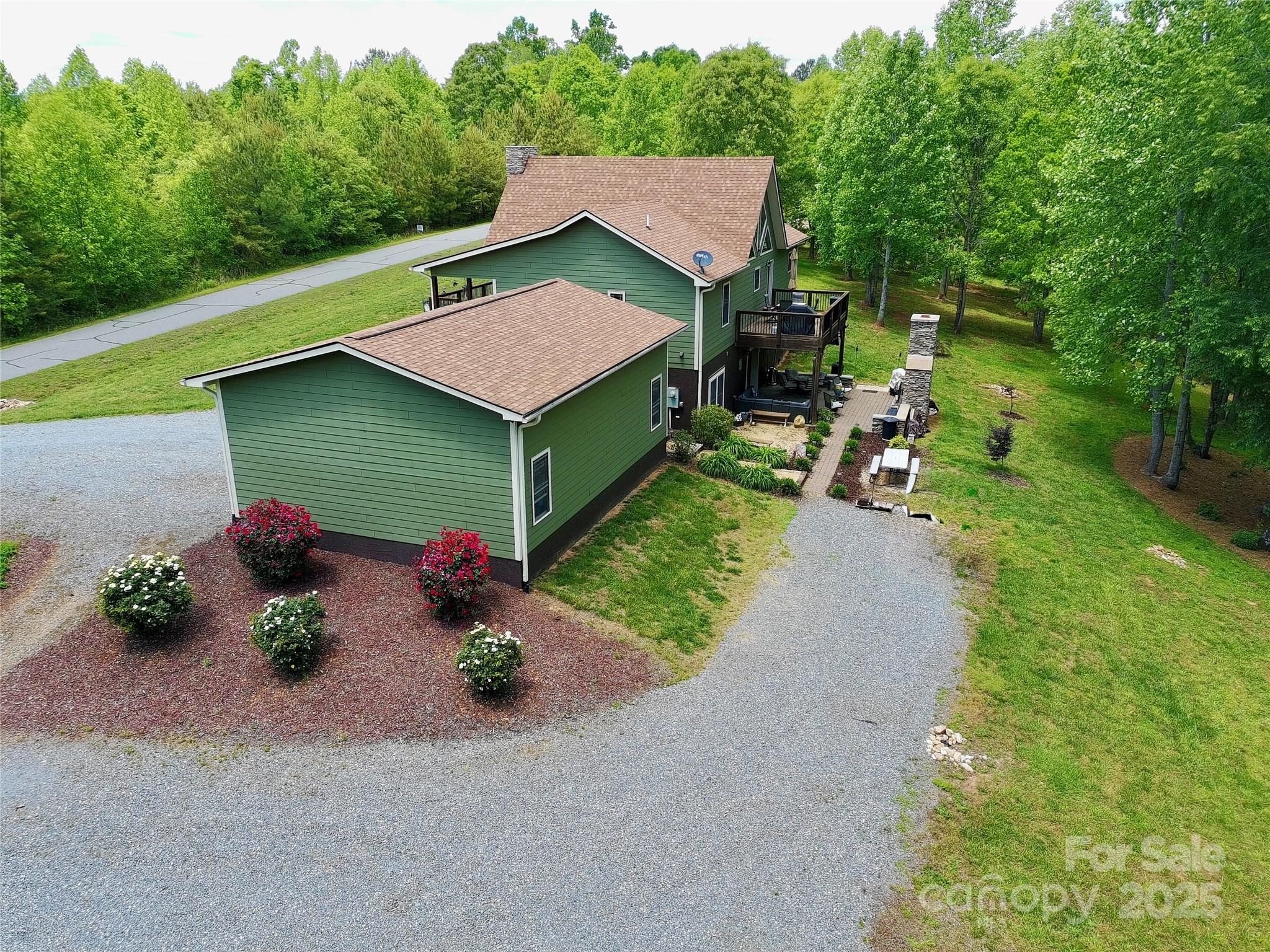 239 Whitestone Circle