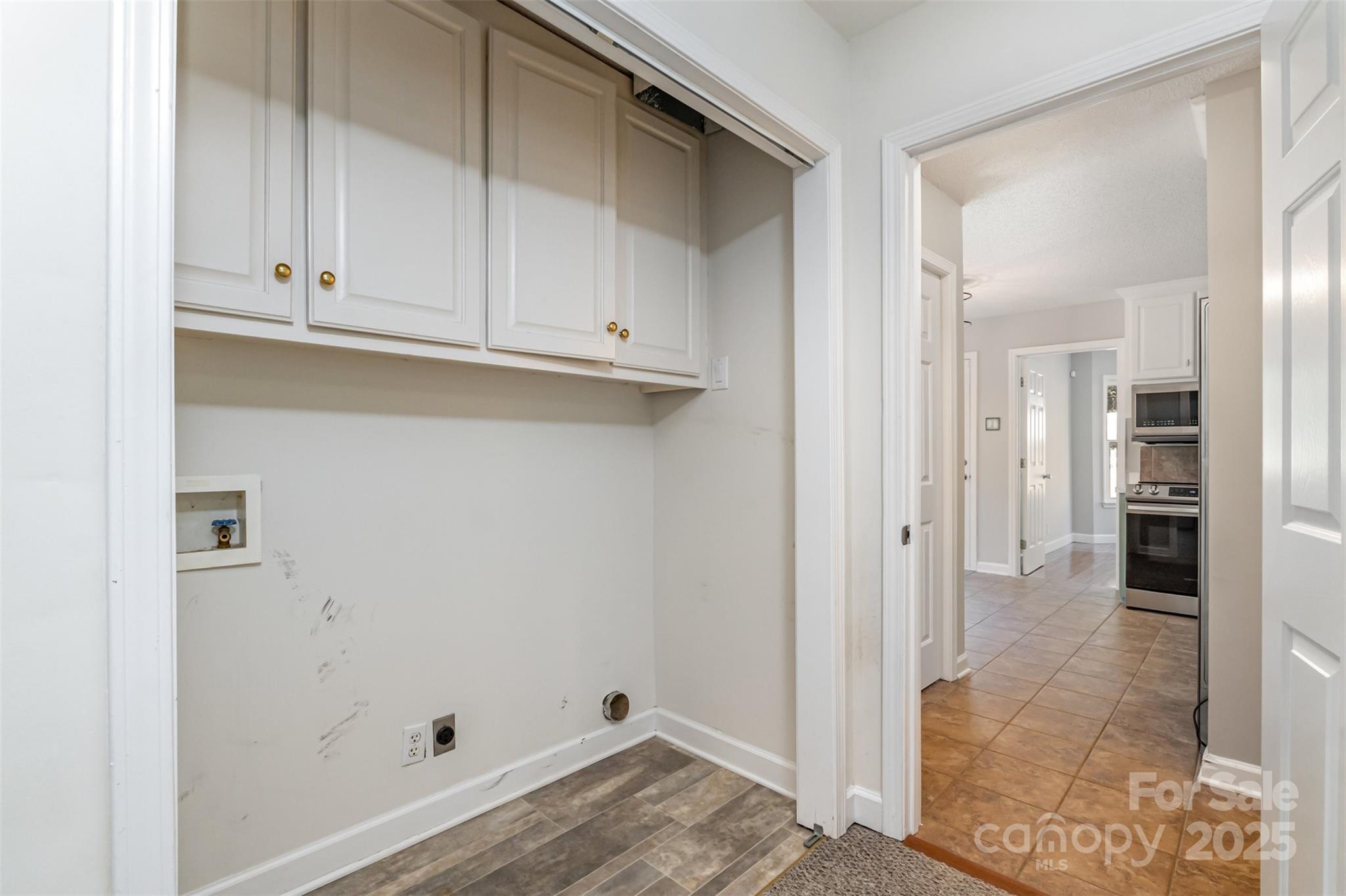 Holly Ridge - Residential