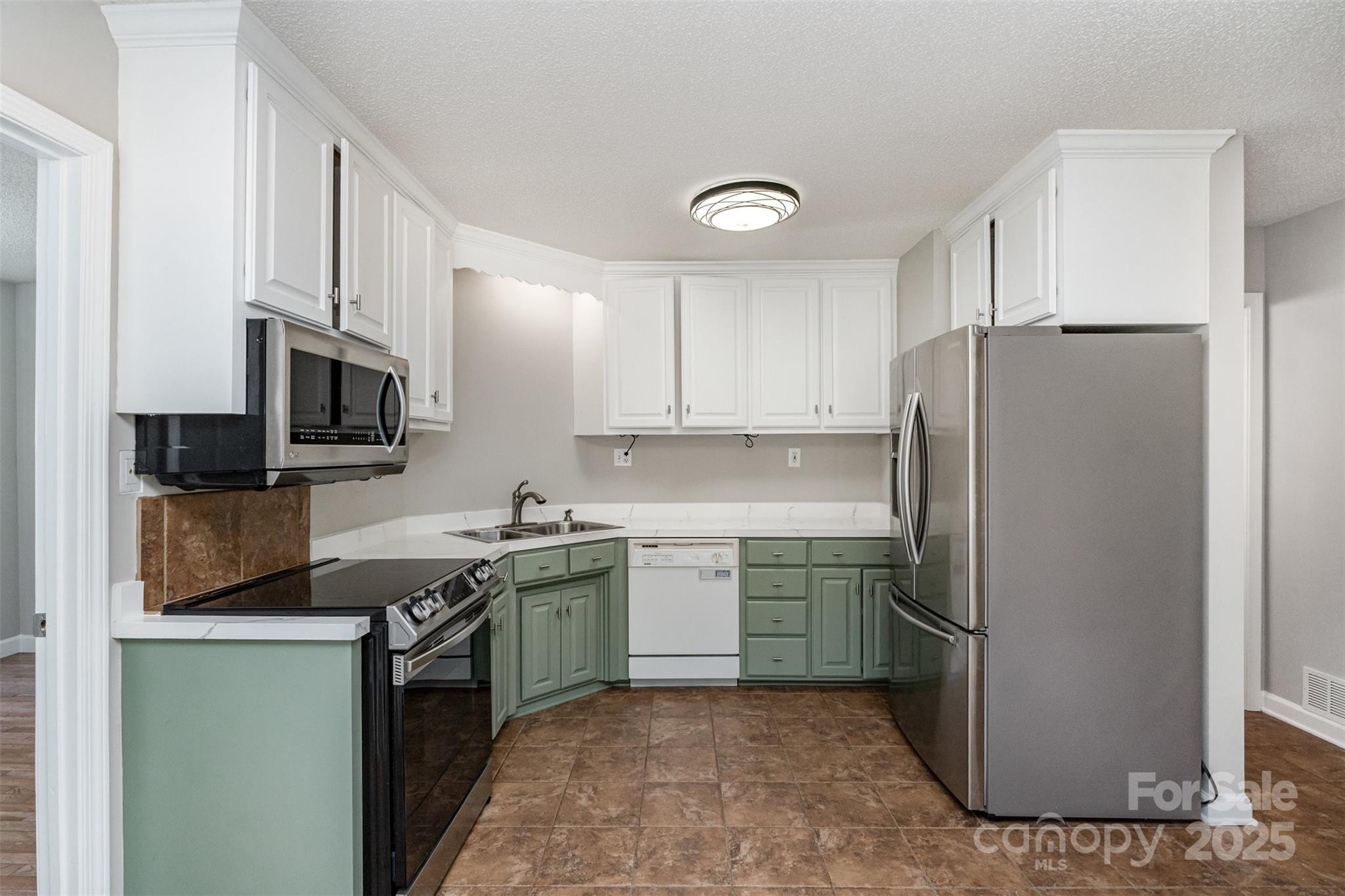 Holly Ridge - Residential