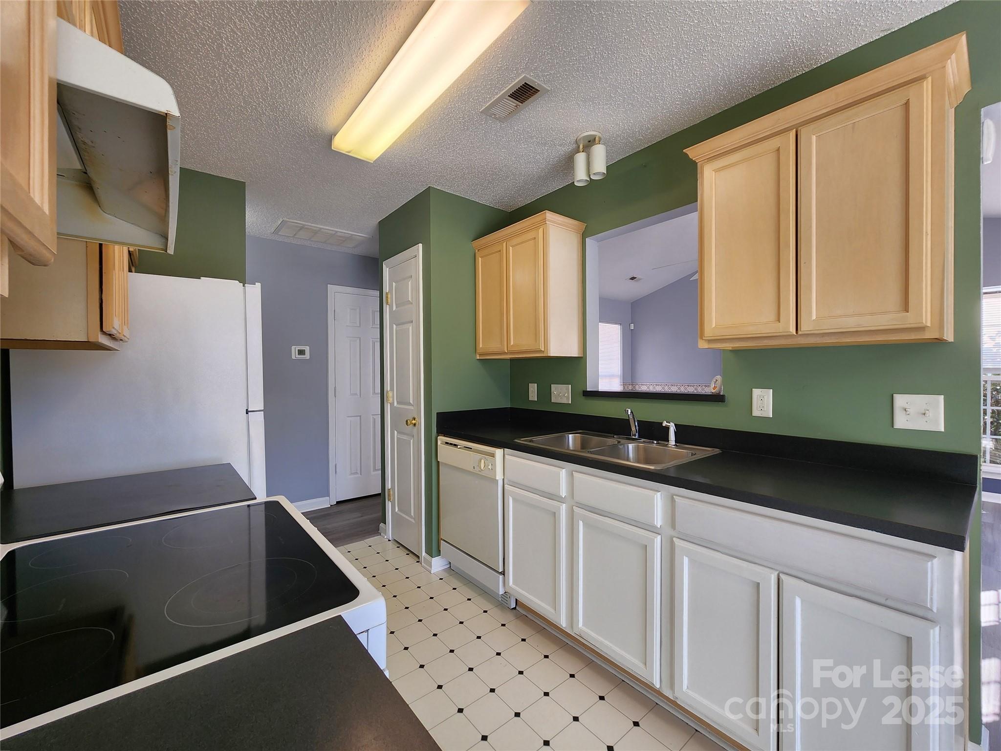 4958 Astonshire Lane