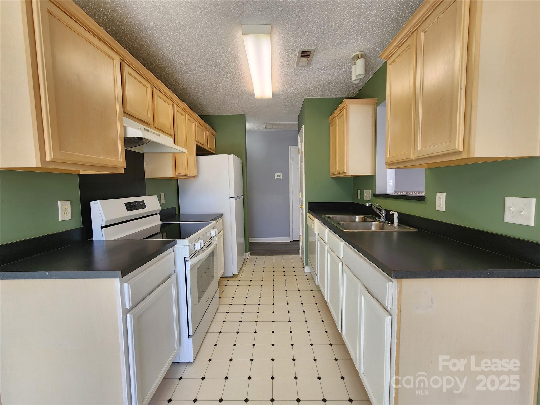 4958 Astonshire Lane