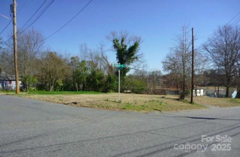 116 W Bradley Street Gastonia NC 28052