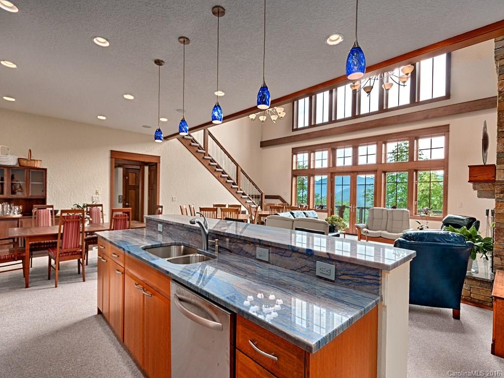 The Settings Of Black Mountain - Residential