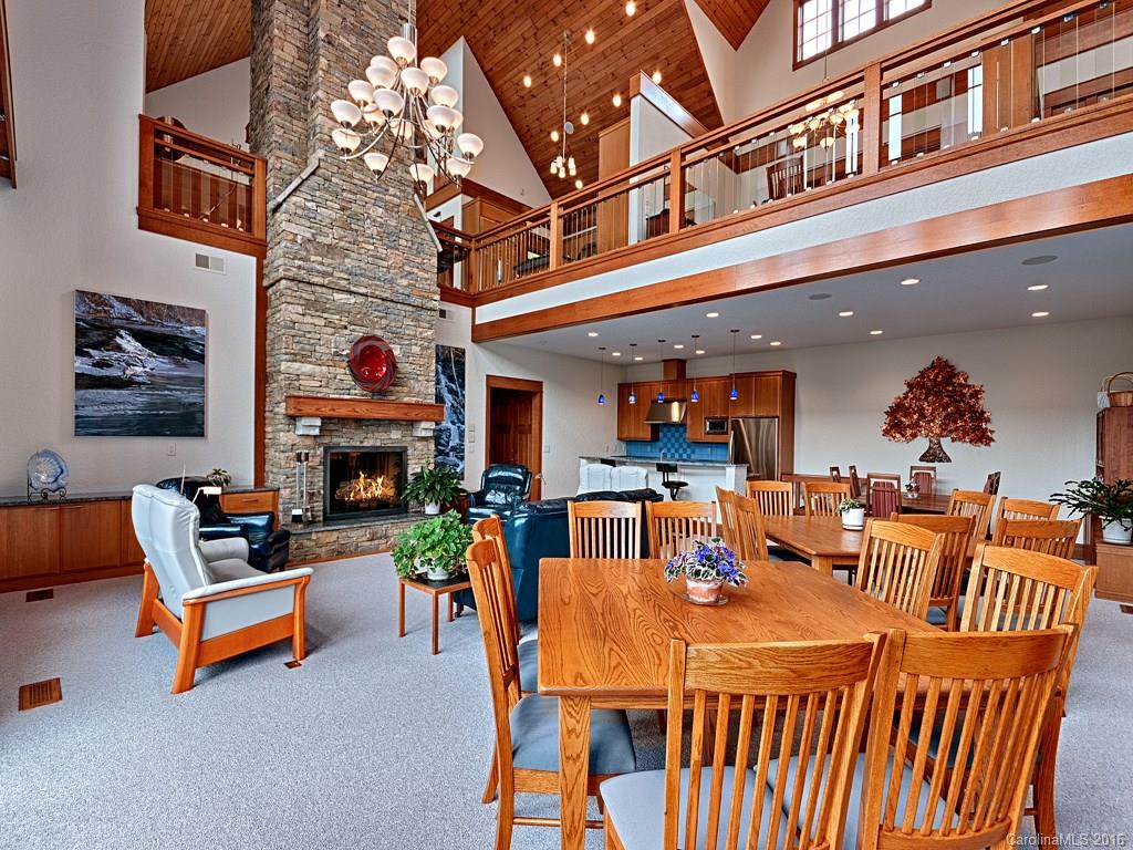 The Settings Of Black Mountain - Residential