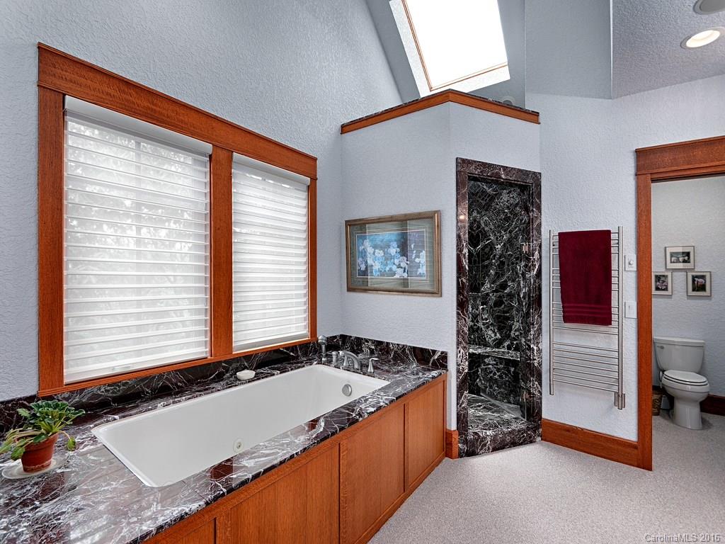 The Settings Of Black Mountain - Residential