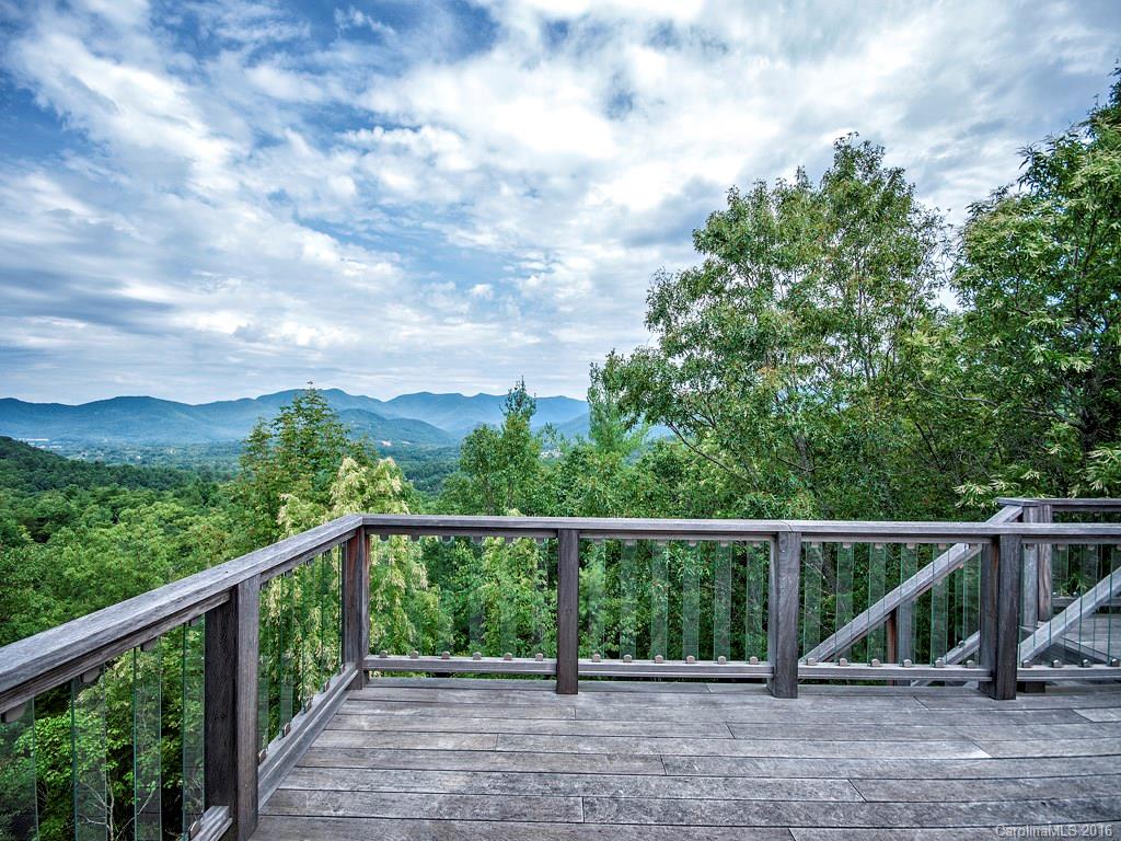 The Settings Of Black Mountain - Residential