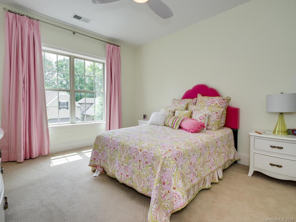 Bellmore Hall - Residential