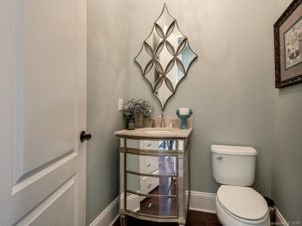 Bellmore Hall - Residential