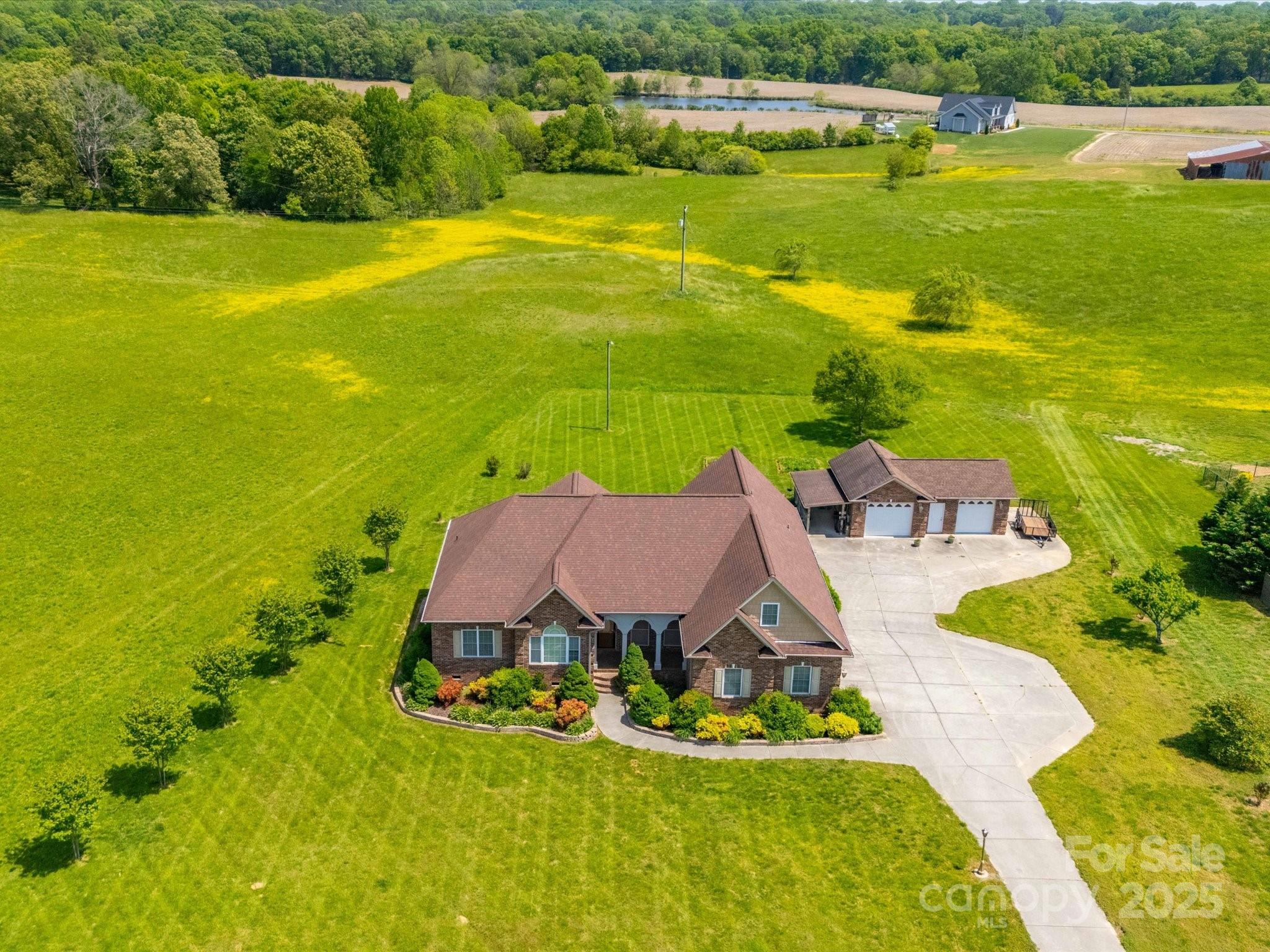 514 Clover Leaf Road