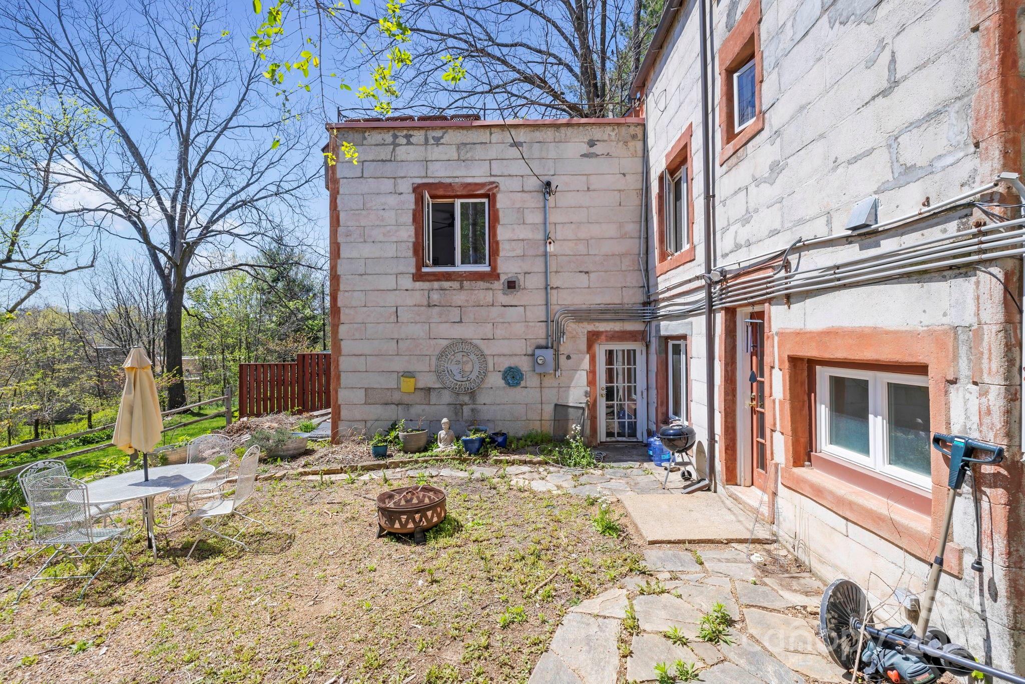 30 Norwood Avenue