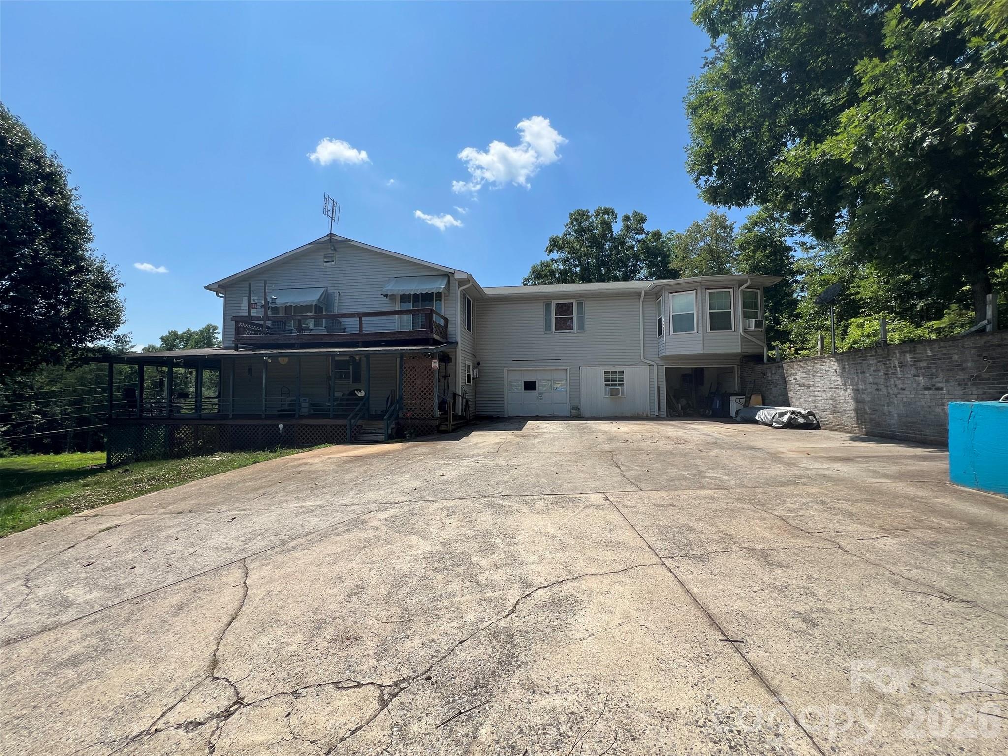 360 Carpenter Road