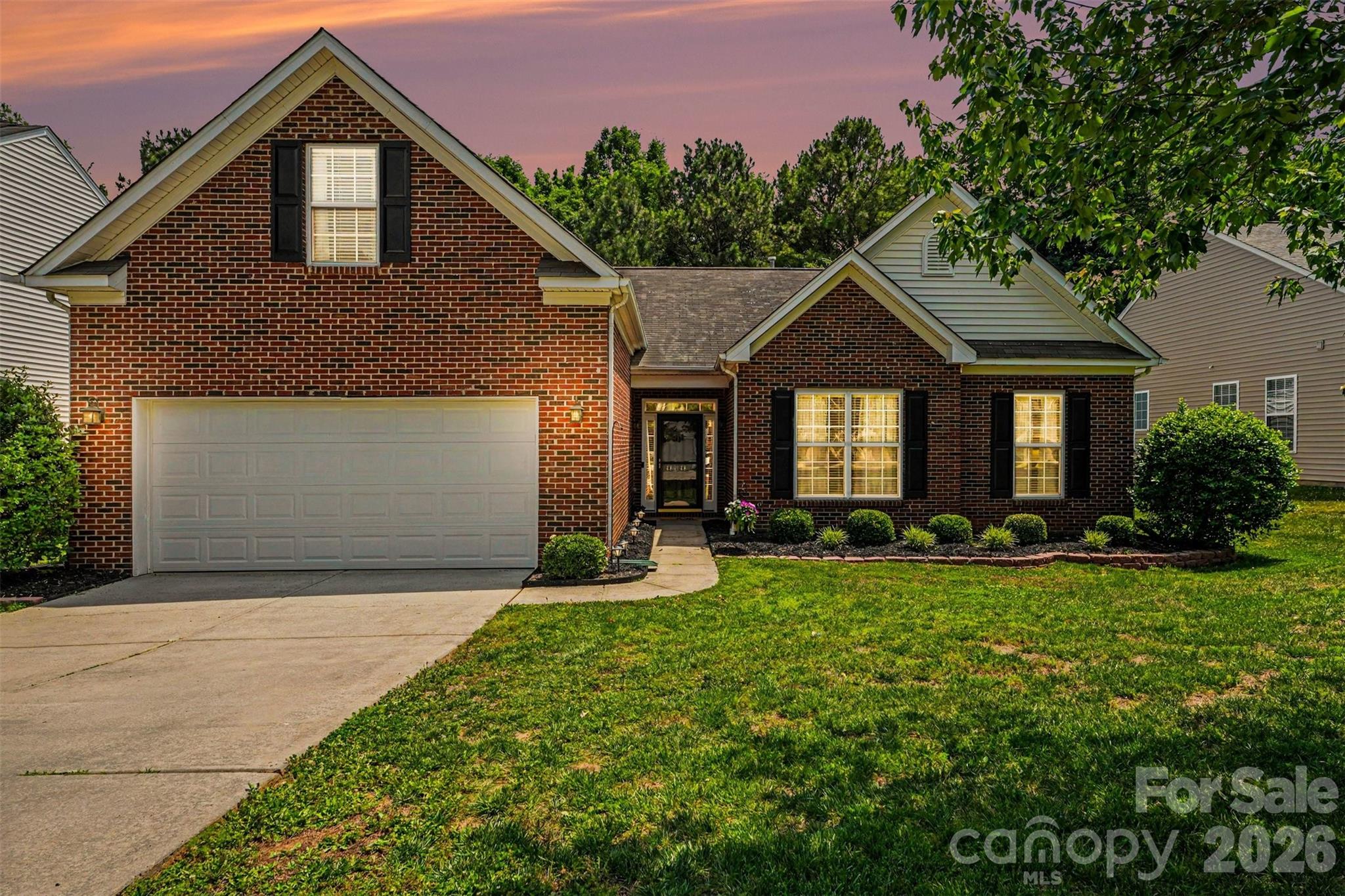 3146 Pine Bluff Way