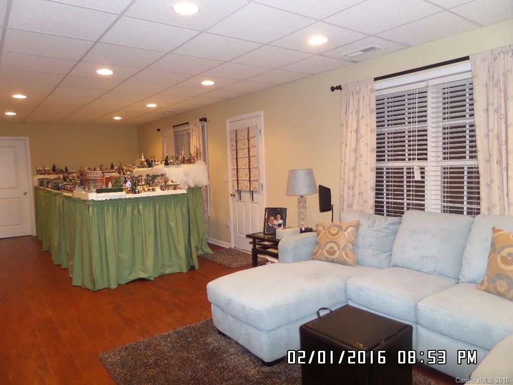 Huntington Forest - Residential