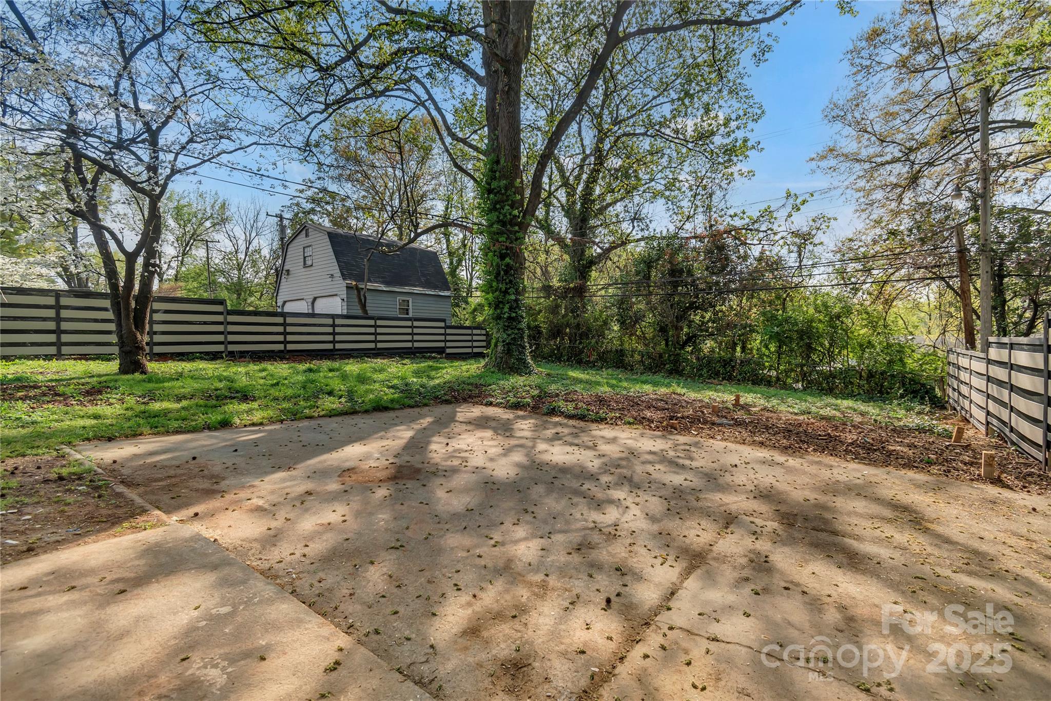 1814 Eastway Drive
