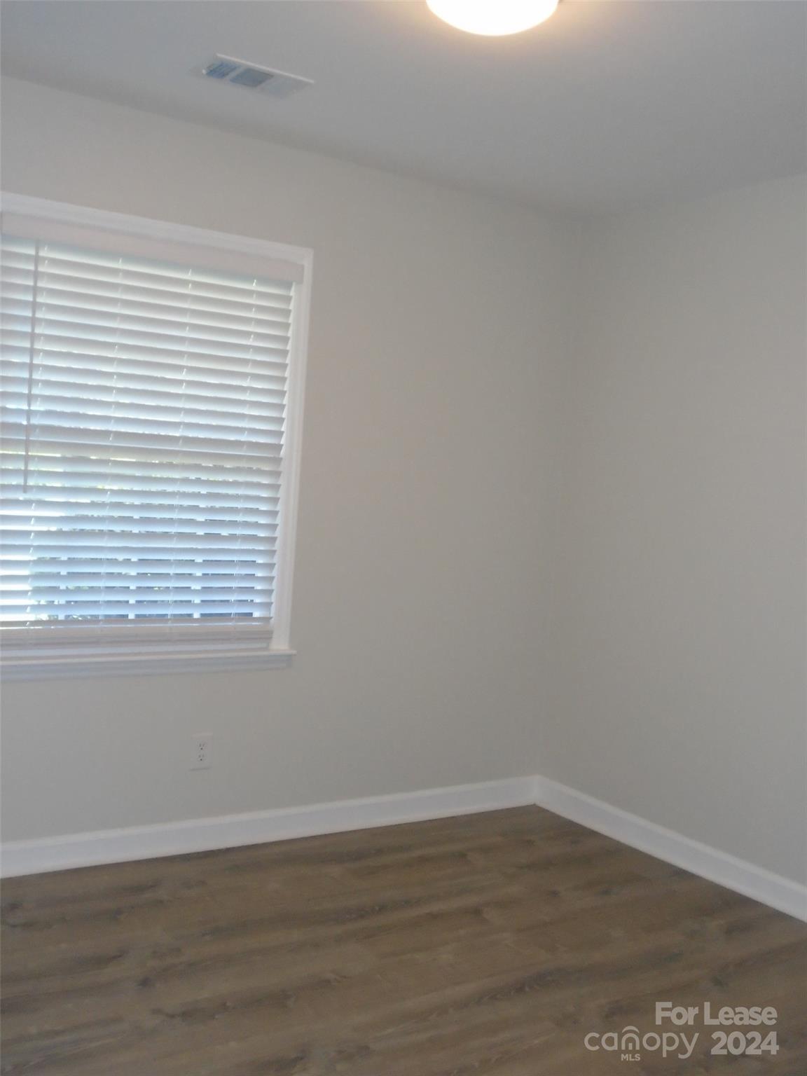 Old Woods - Residential Lease