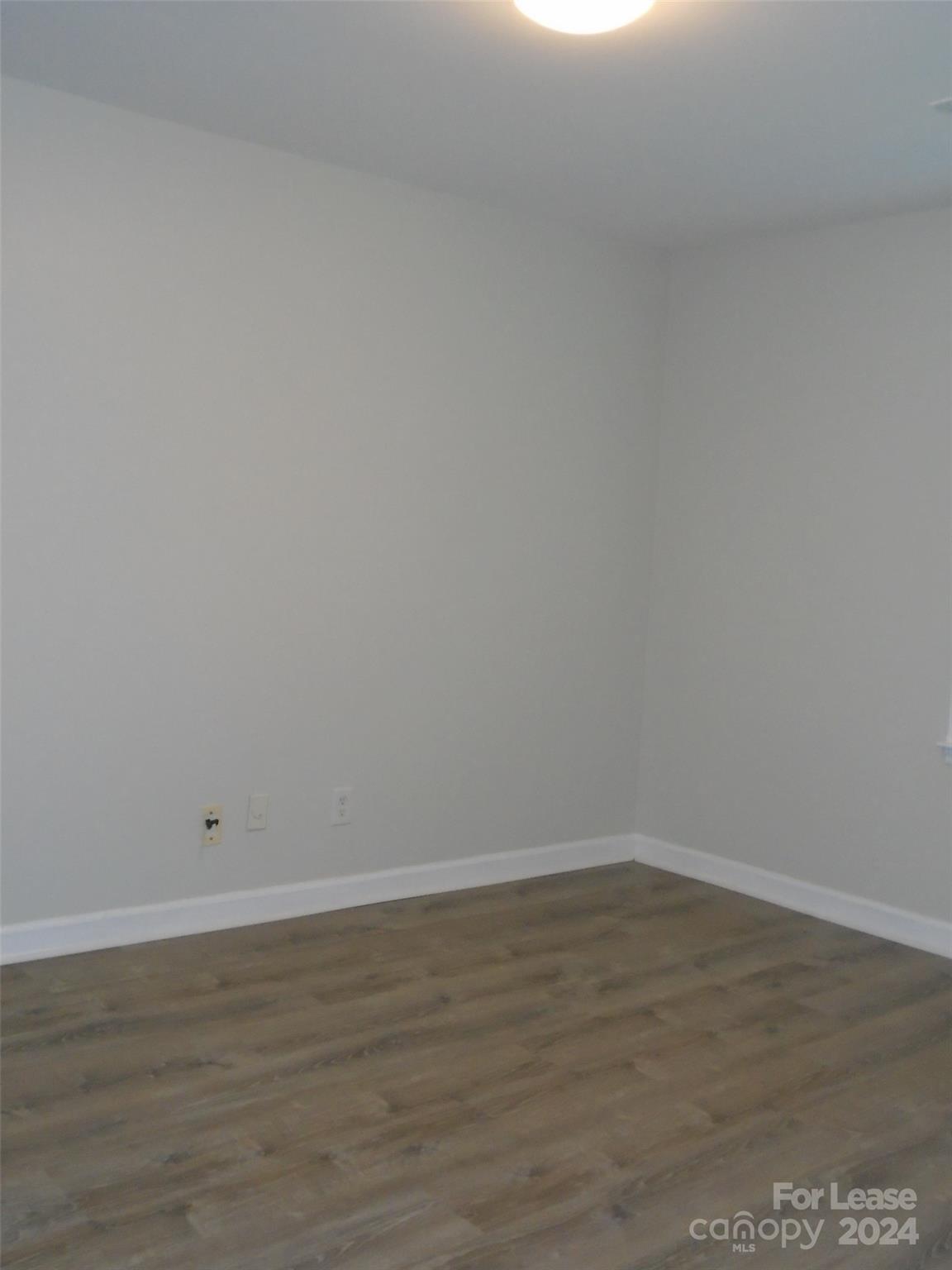 Old Woods - Residential Lease